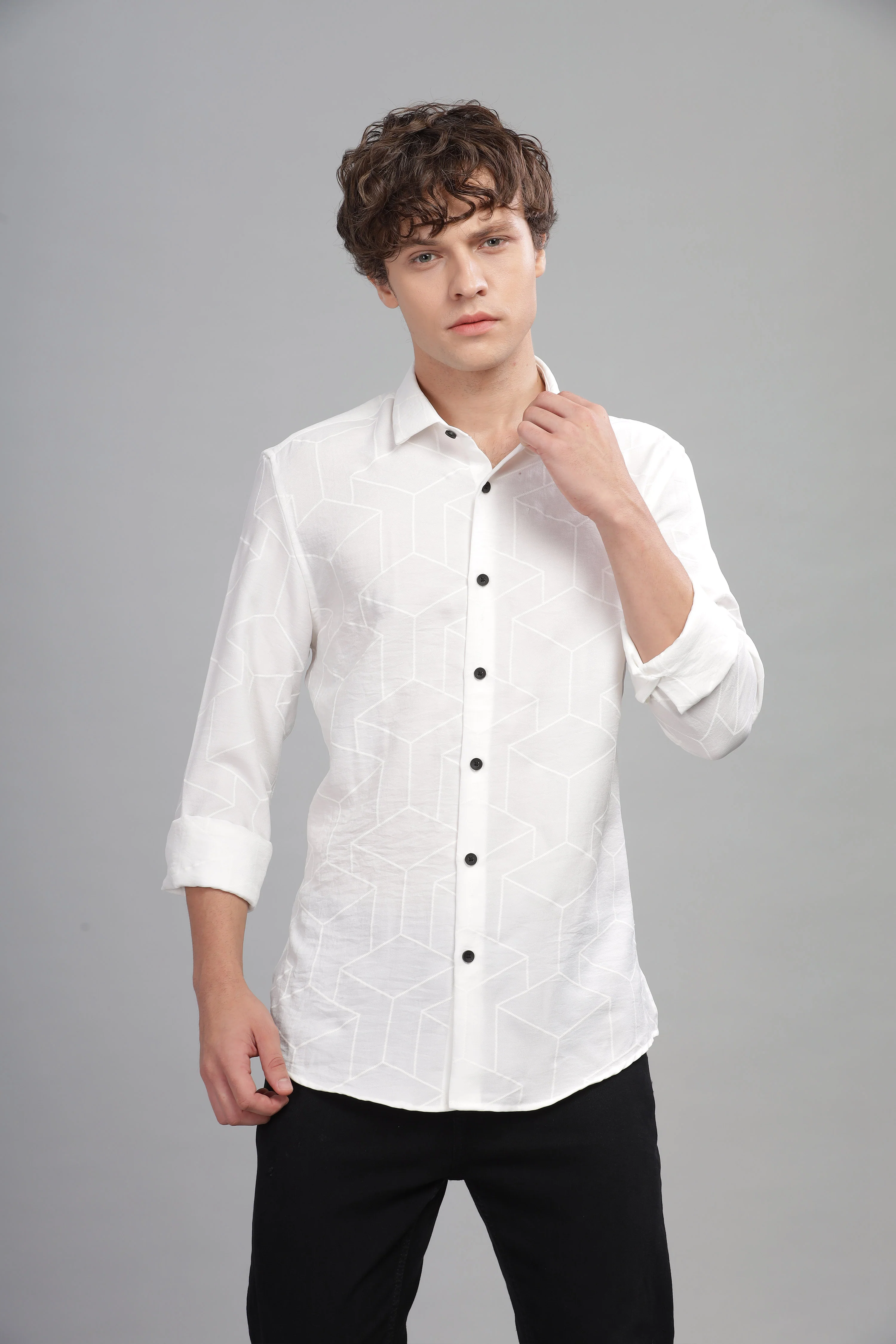 Men White Slim Fit Shirt - Image 4