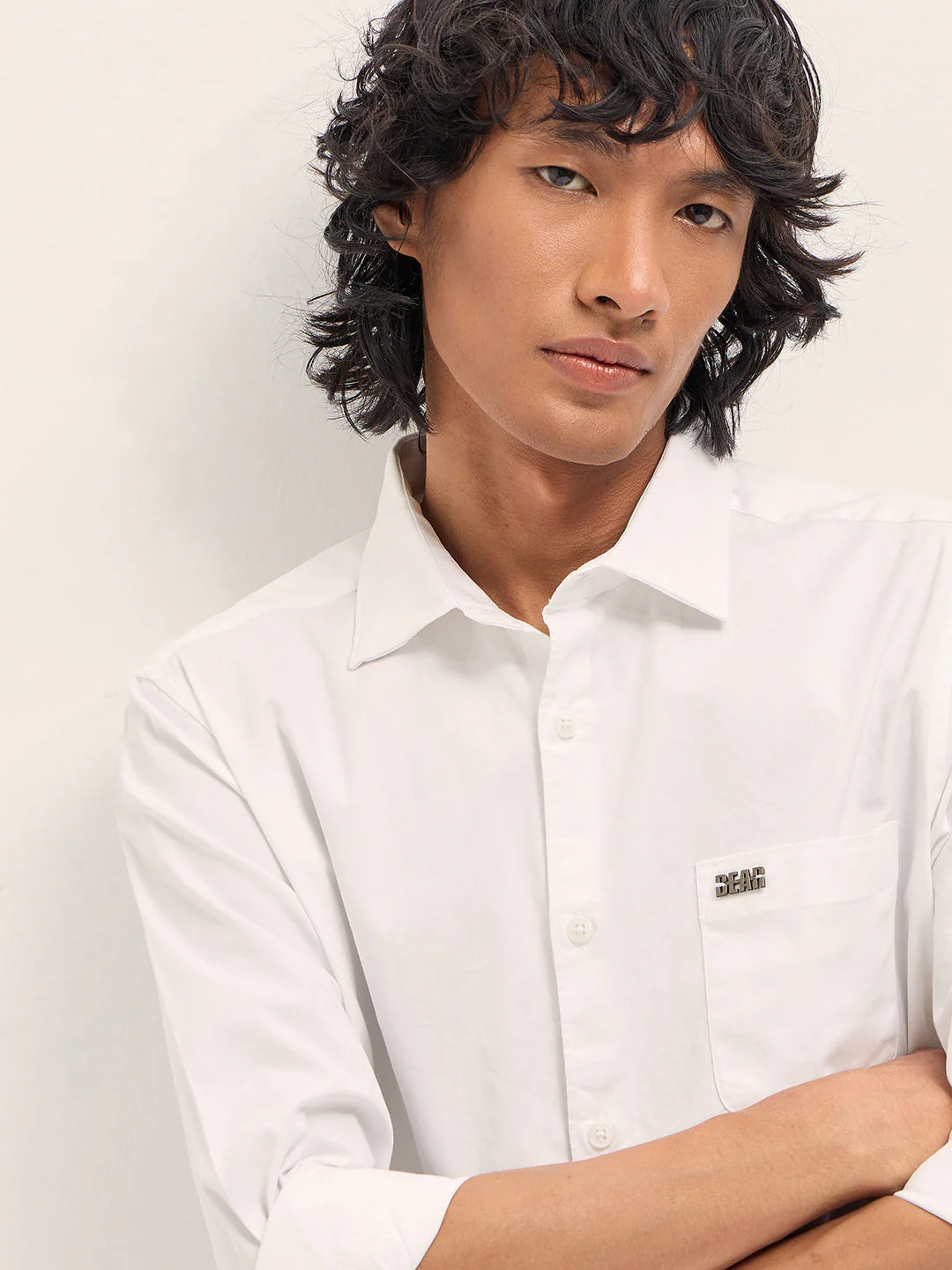 Men White Slim Fit Solid Cotton Casual Shirt - Image 5