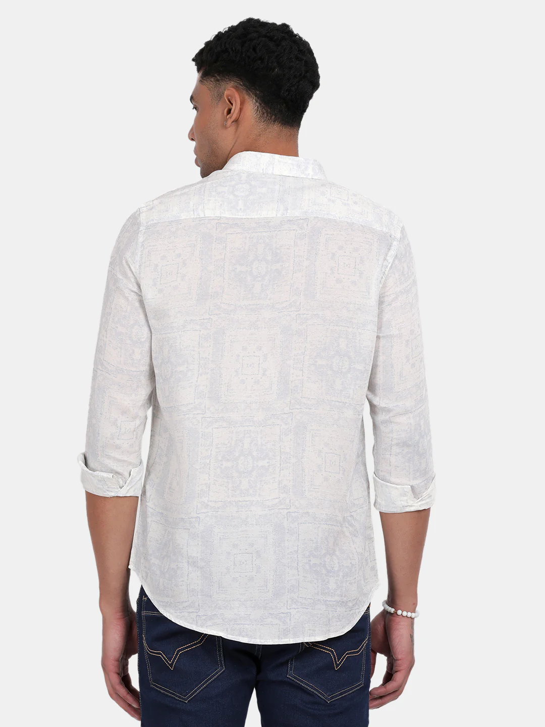 Men White Slim Fit Spread Collar Full Sleeve Casual Shirt - Image 2