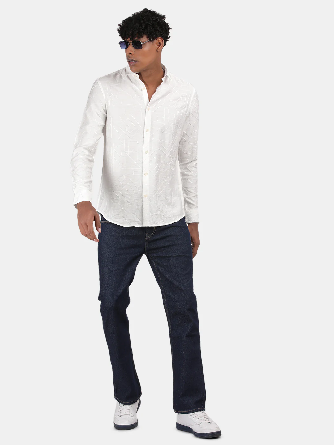 Men White Slim Fit Spread Collar Full Sleeve Casual Shirt - Image 3