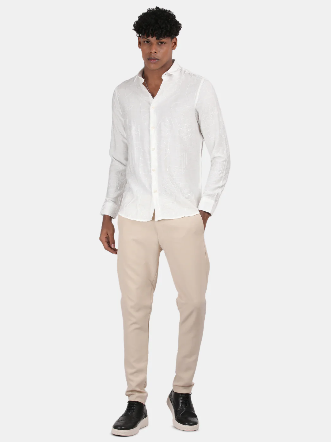 Men White Slim Fit Spread Collar Full Sleeve Casual Shirt - Image 3