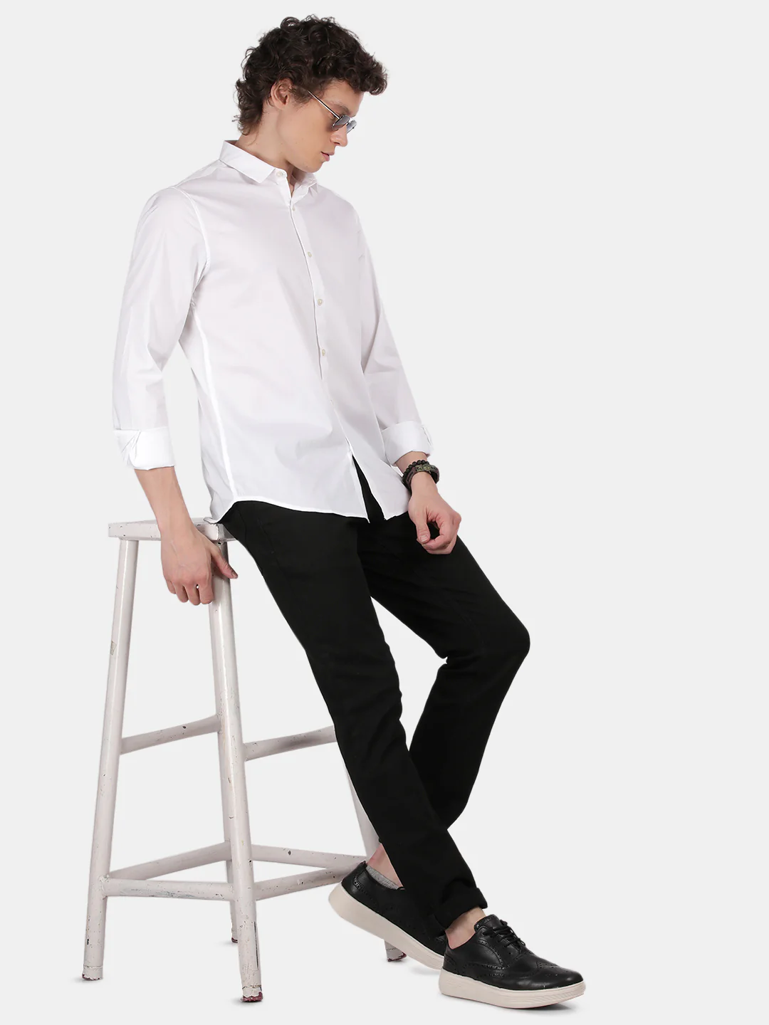Men White Slim Fit Spread Collar Full Sleeve Casual Shirt - Image 3
