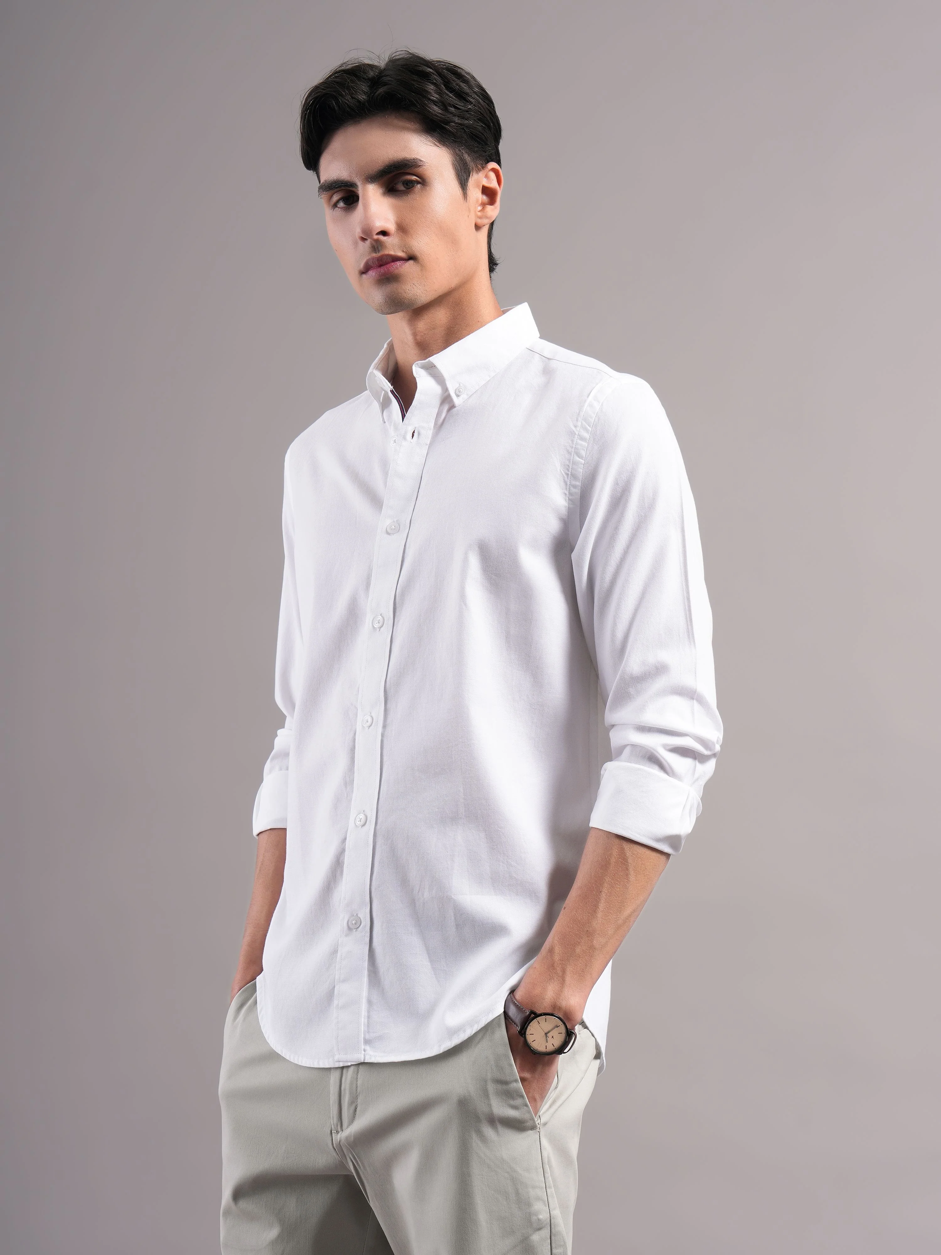 Men White Solid Casual Shirt - Image 3