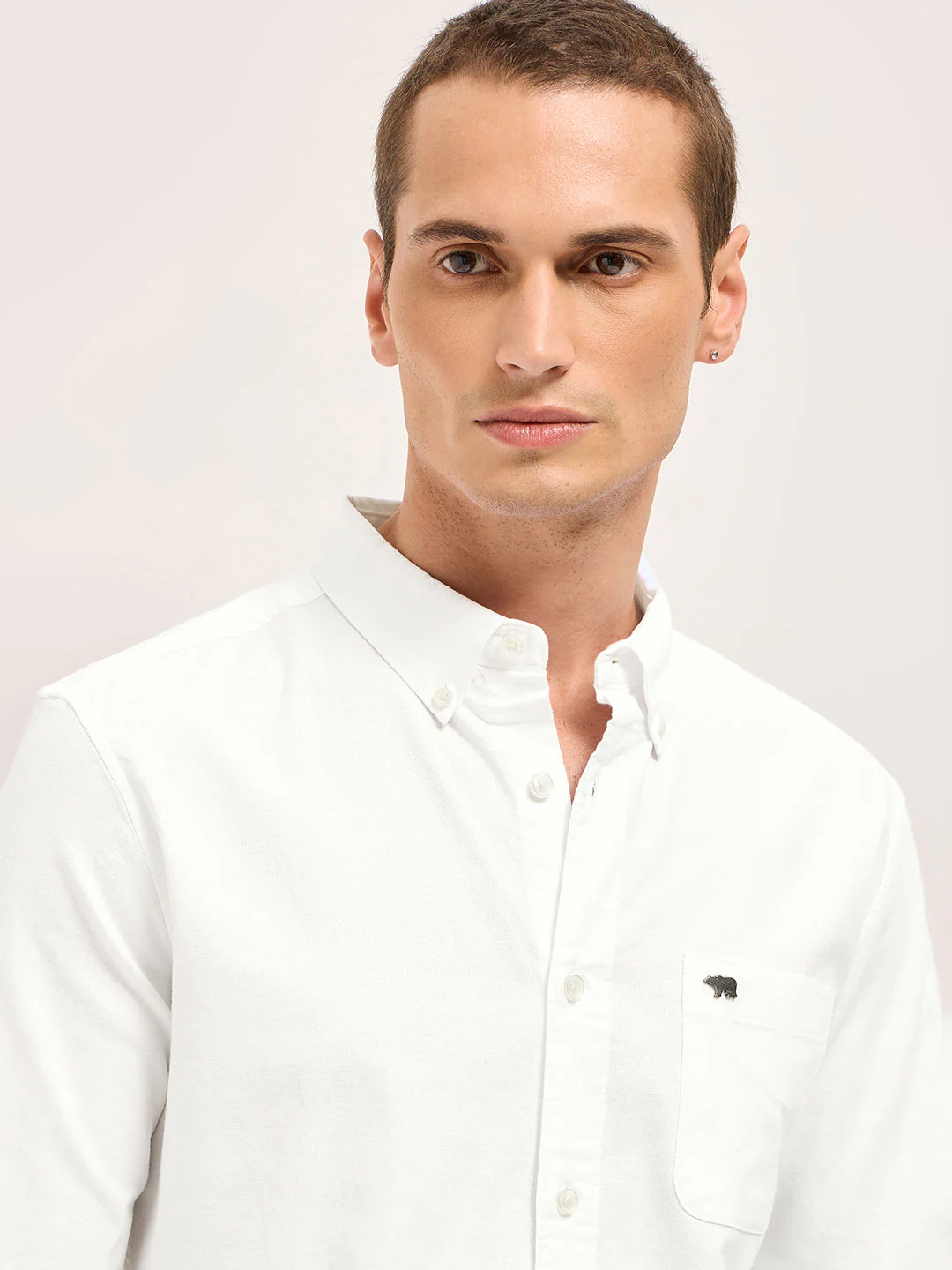 Men White Solid Cotton Blend Slim Fit Casual Shirt - Image 5