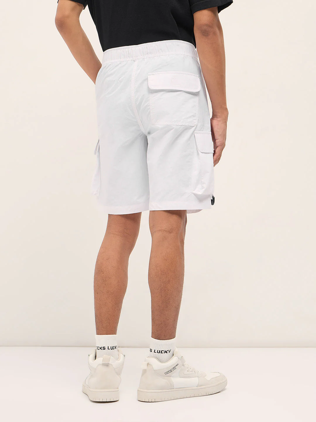 Men White Solid Nylon Cargo Shorts - Image 2
