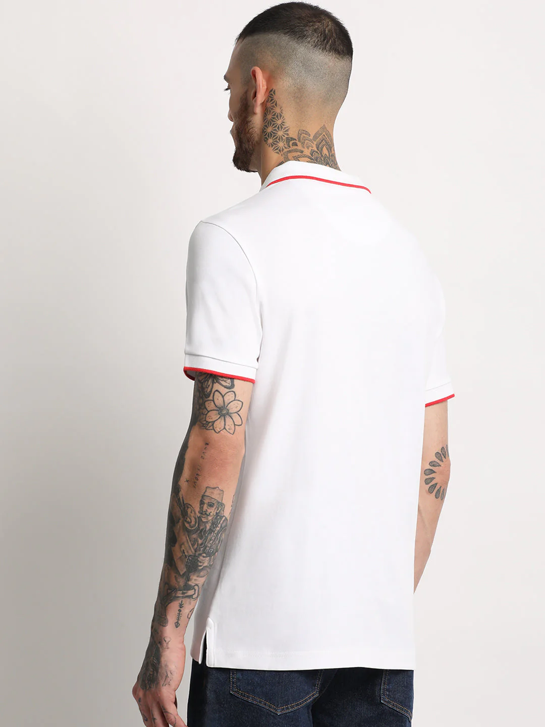 Men White Solid Polo T-shirt - Image 4