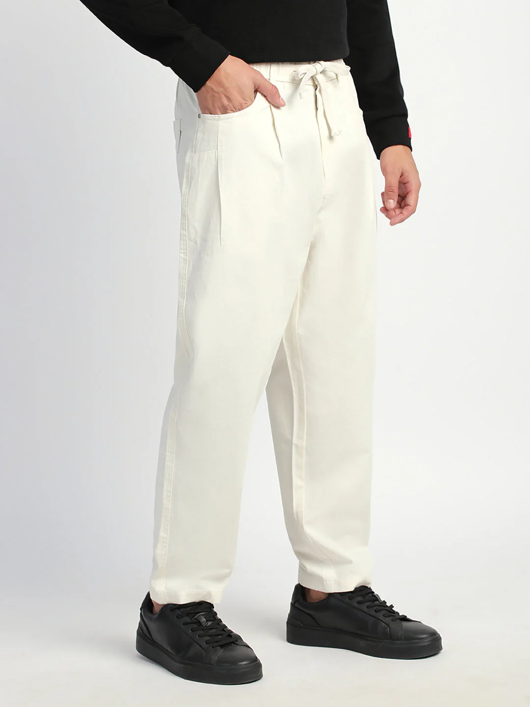 Men White Solid Regular Fit Trousers - Image 3