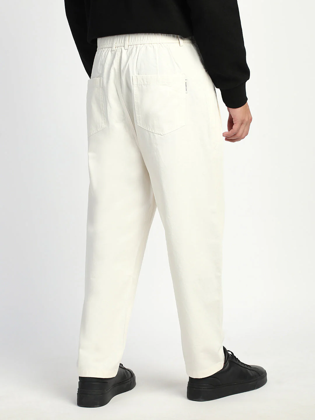 Men White Solid Regular Fit Trousers - Image 4