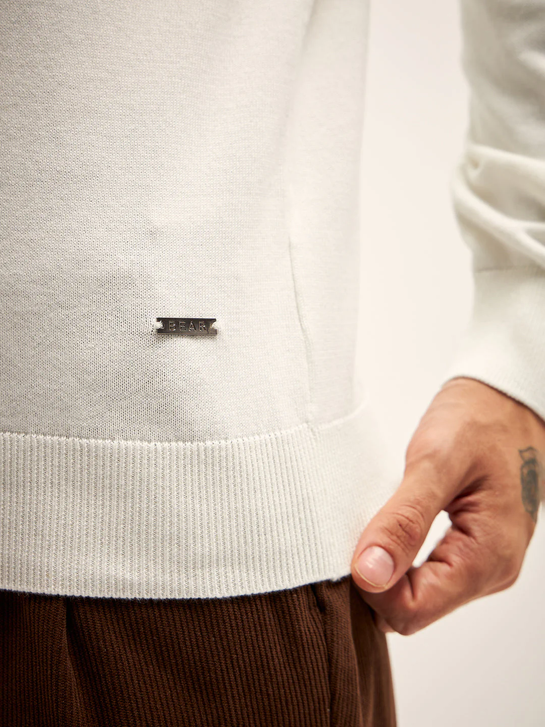 Men White Solid Regular Fit Turtle Neck T-shirt - Image 6