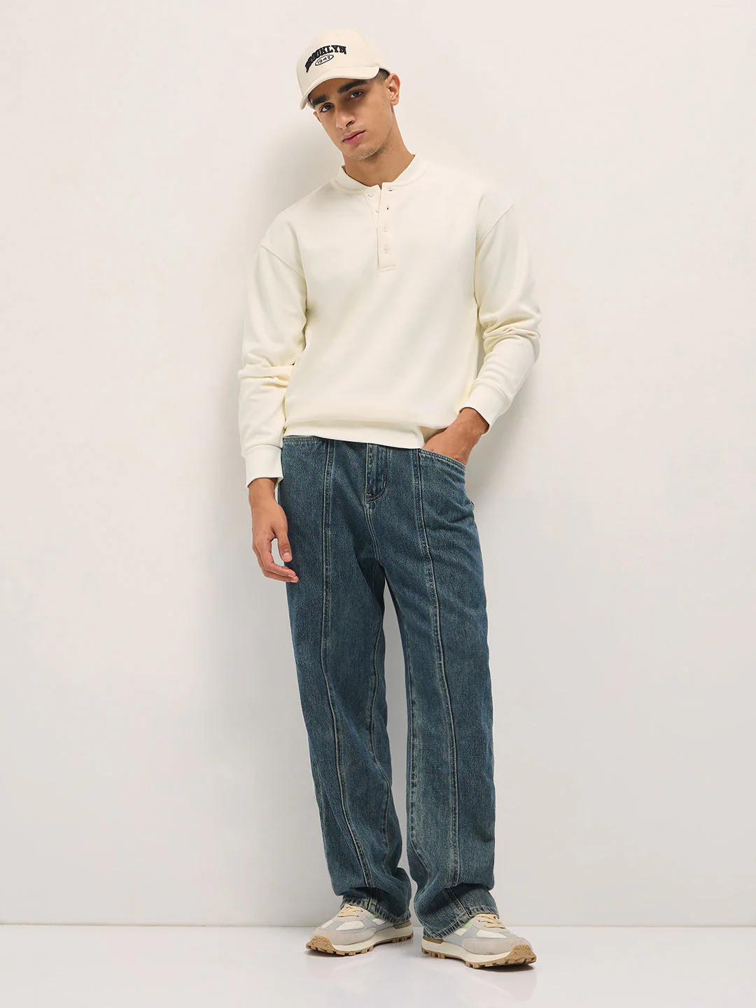 Men White Solid Relaxed Fit Henley Neck T-Shirt - Image 4