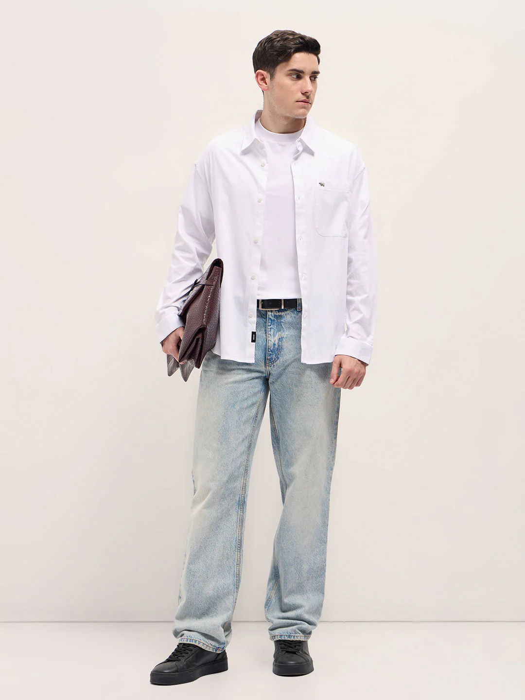 Men White Solid Relaxed Fit Overshirt - Image 4