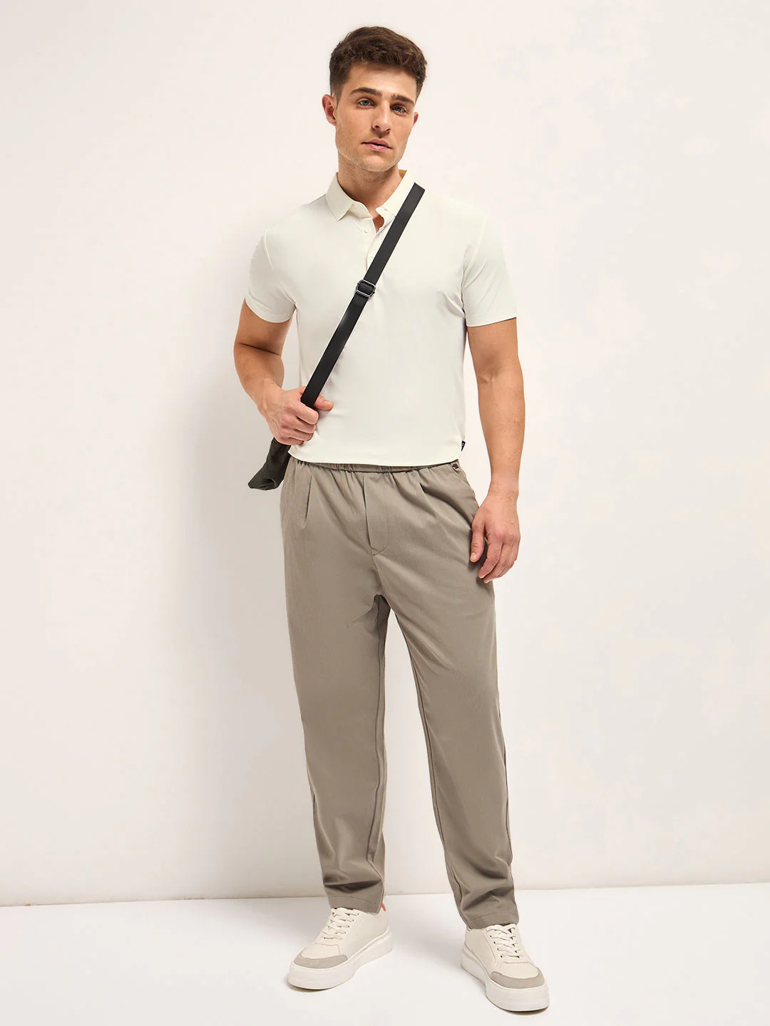 Men White Solid Slim Fit Polo T-shirt - Image 4