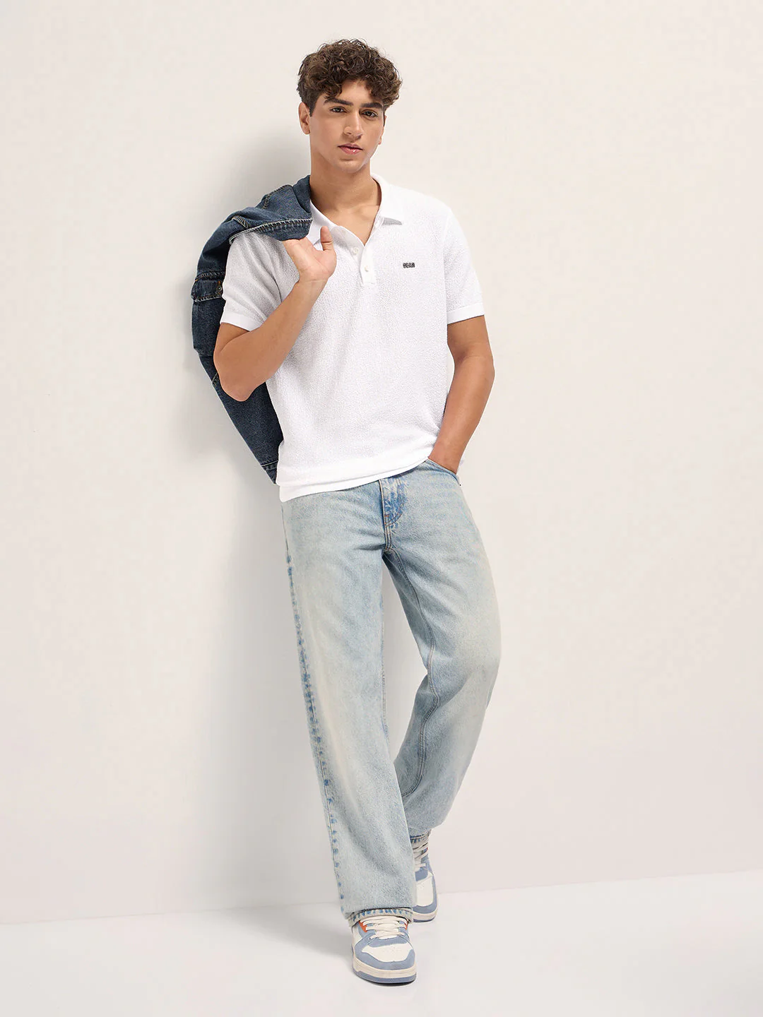 Men White Solid Texture Knit Design Regular Fit Polo - Image 4