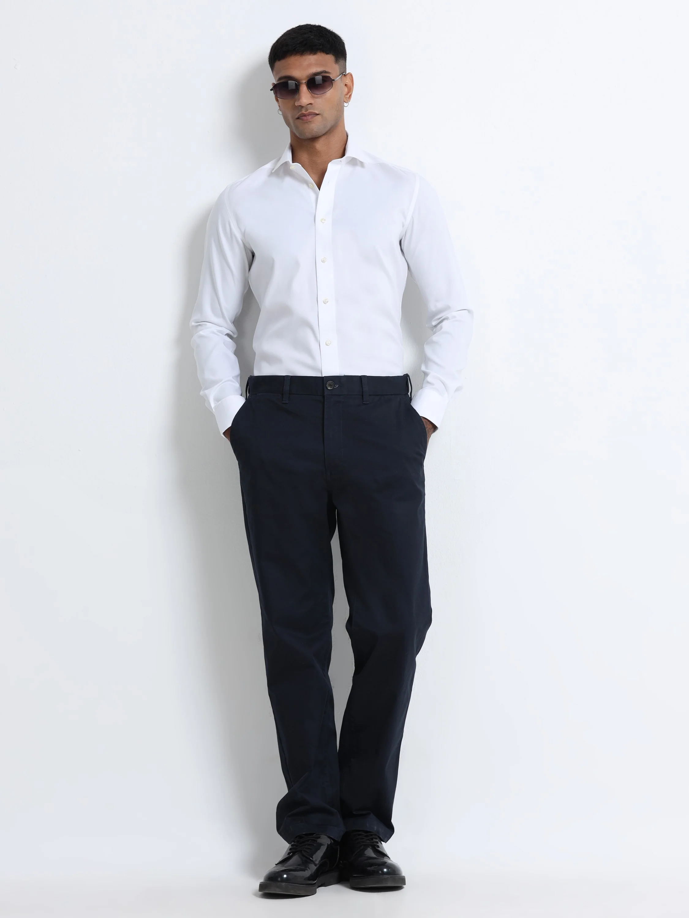 Men Classic White Spread Collar Shirt - Image 2