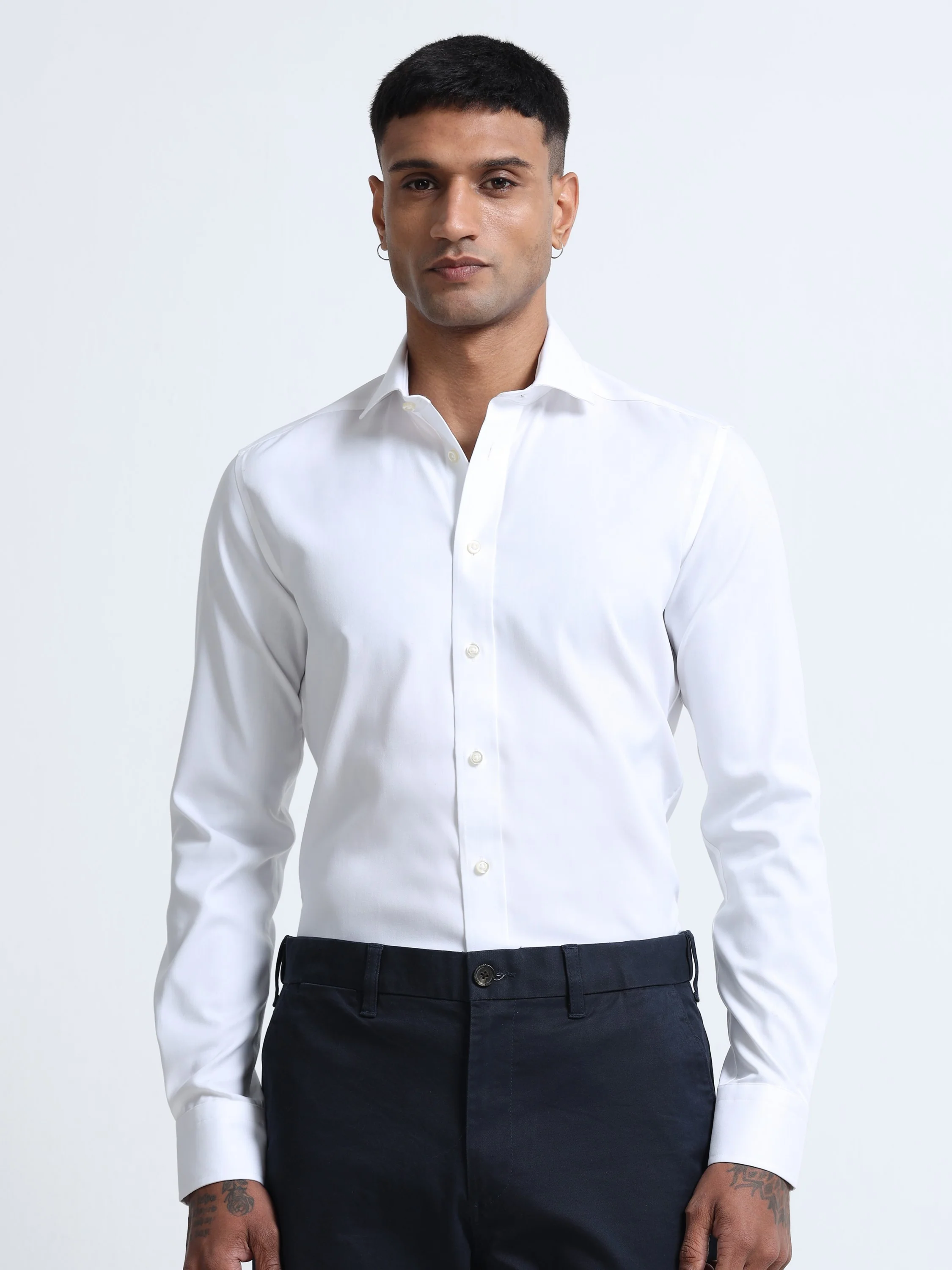 Men Classic White Spread Collar Shirt - Image 6
