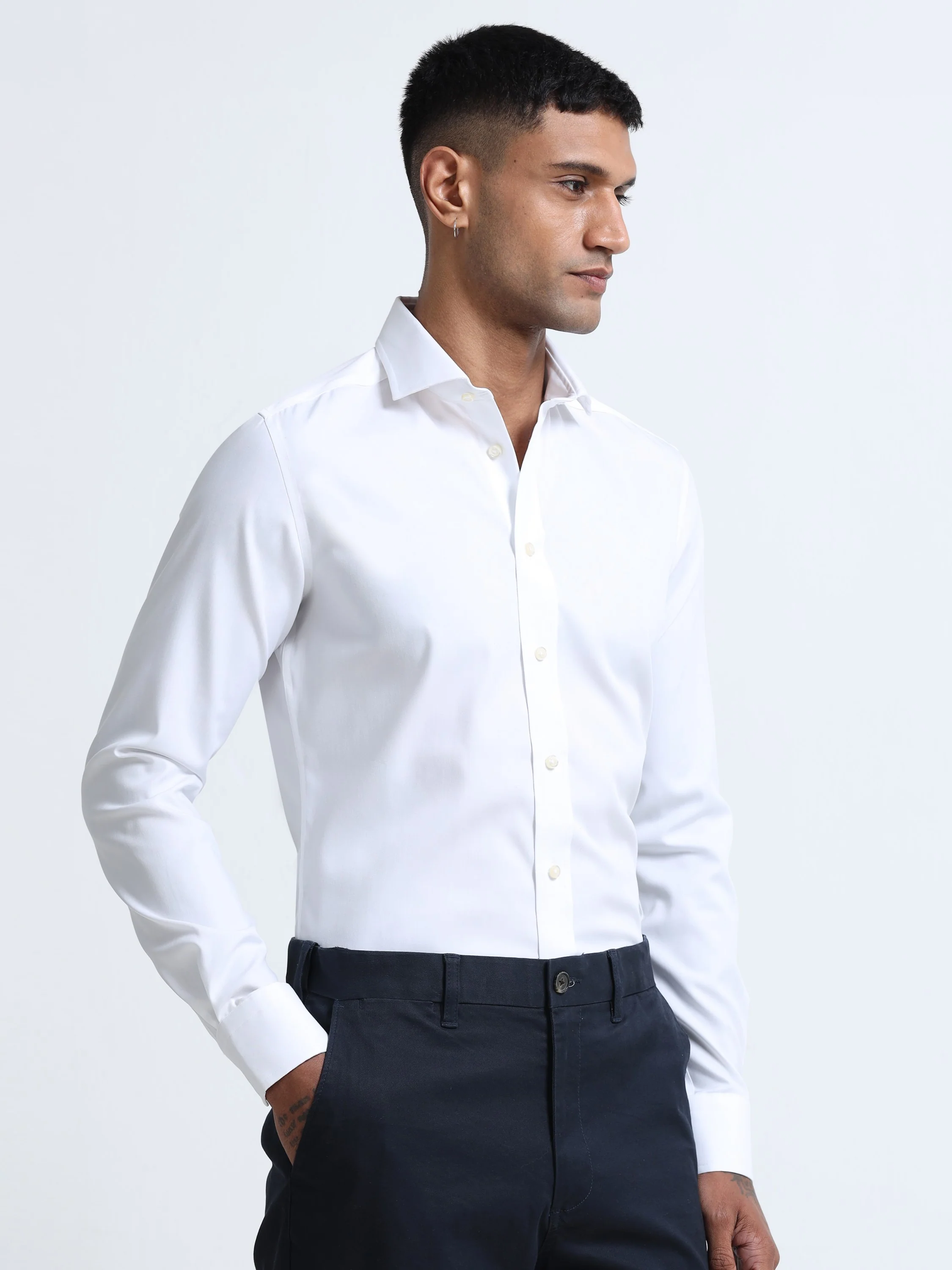 Men Classic White Spread Collar Shirt - Image 7