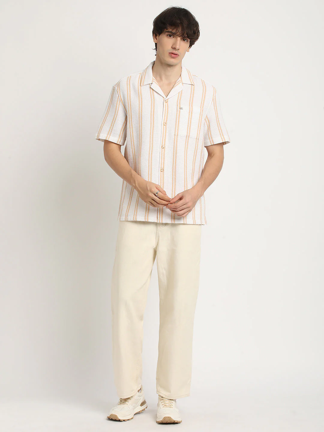 Men  White Stripe Regular Fit Casual Shirt - Image 5