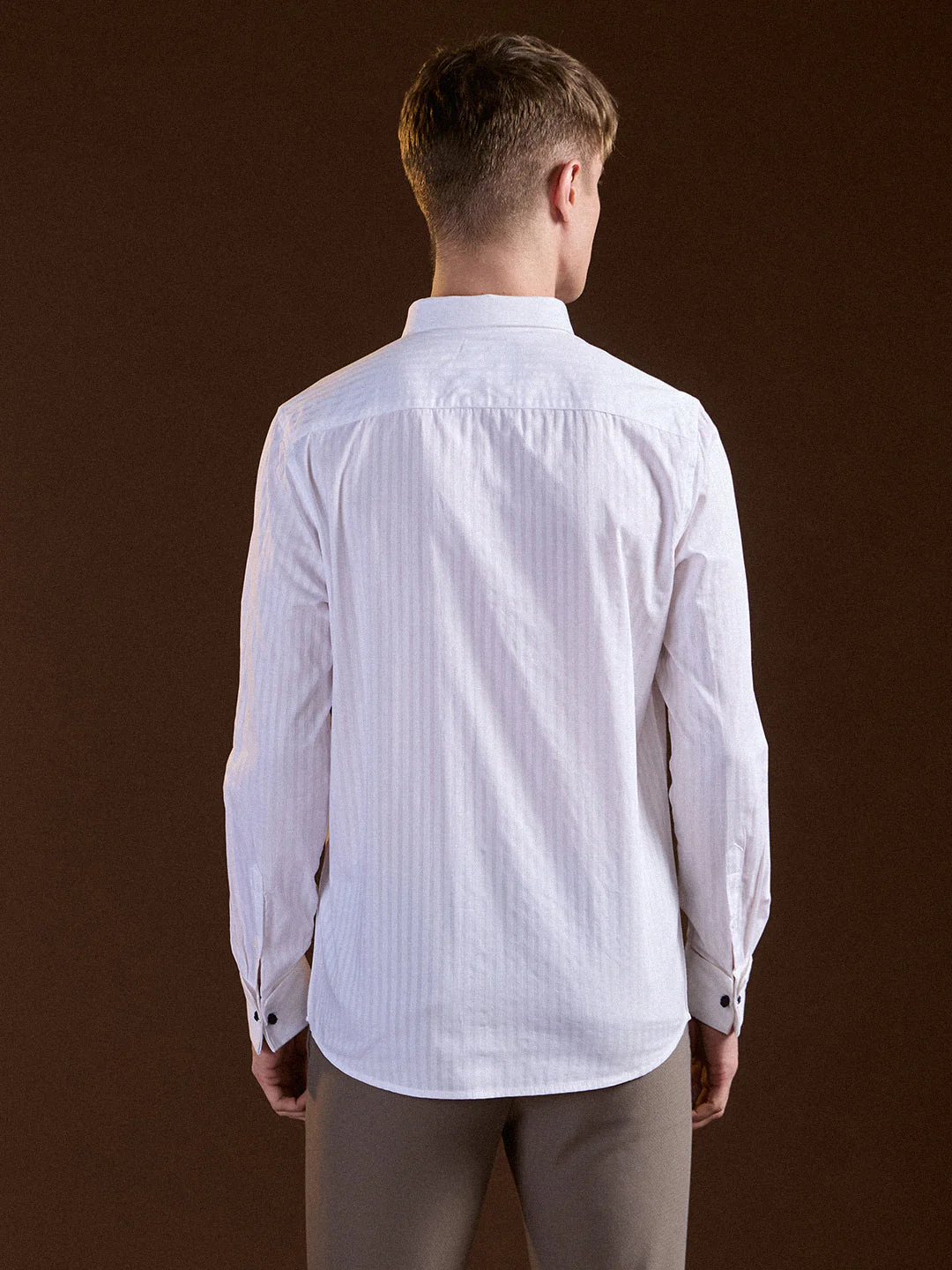 Men White Stripes Cotton Tailored Fit Formal Shirt - Image 2