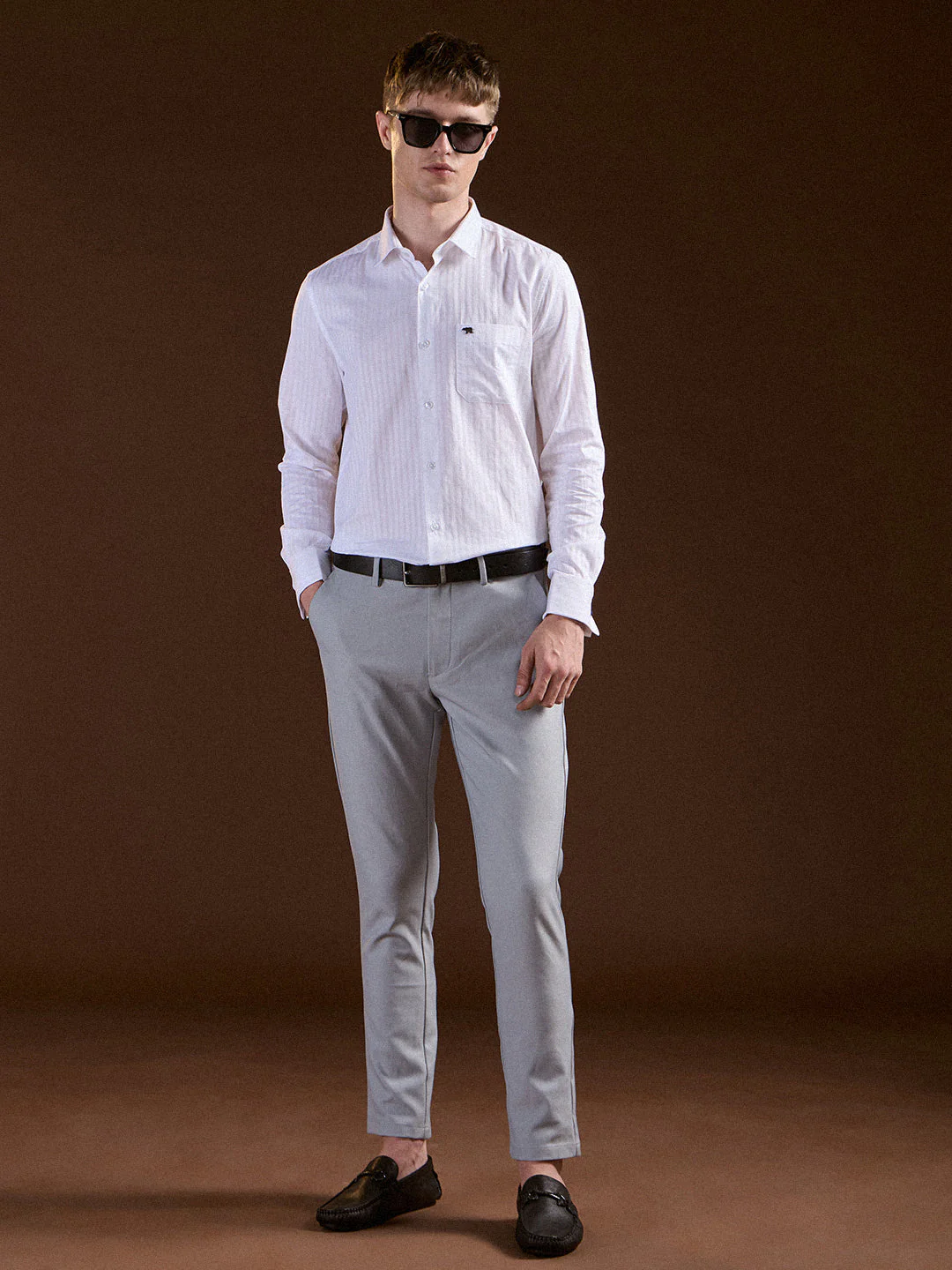 Men White Stripes Cotton Tailored Fit Formal Shirt - Image 4