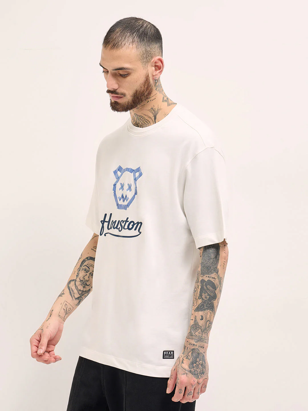 Men White Taped Bear Graphic Print Oversize Crew Neck T-shirt - Image 3