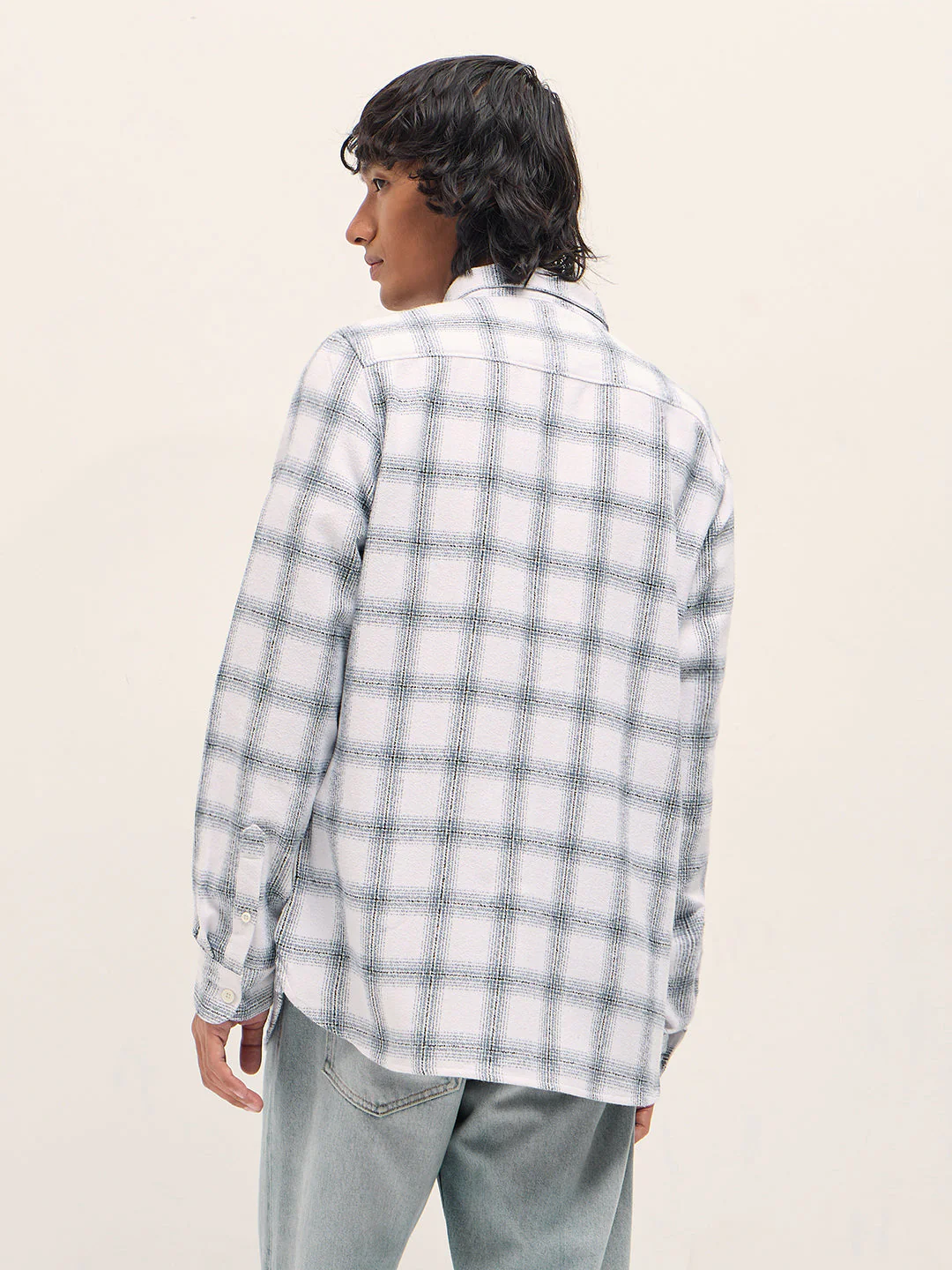 Men White Tartan Checked Flannel Slim Fit Casual Shirt - Image 2