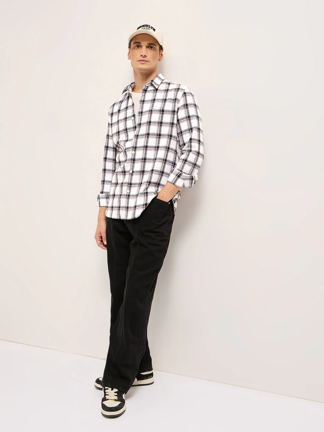 Men White Tartan Checked Flannel Slim Fit Casual Shirt - Image 4