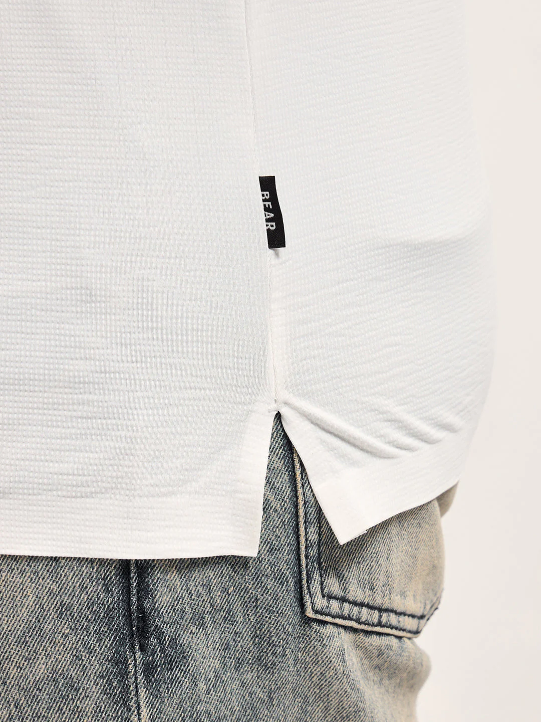 Men White Texture Slim Fit Polo T-shirt - Image 6