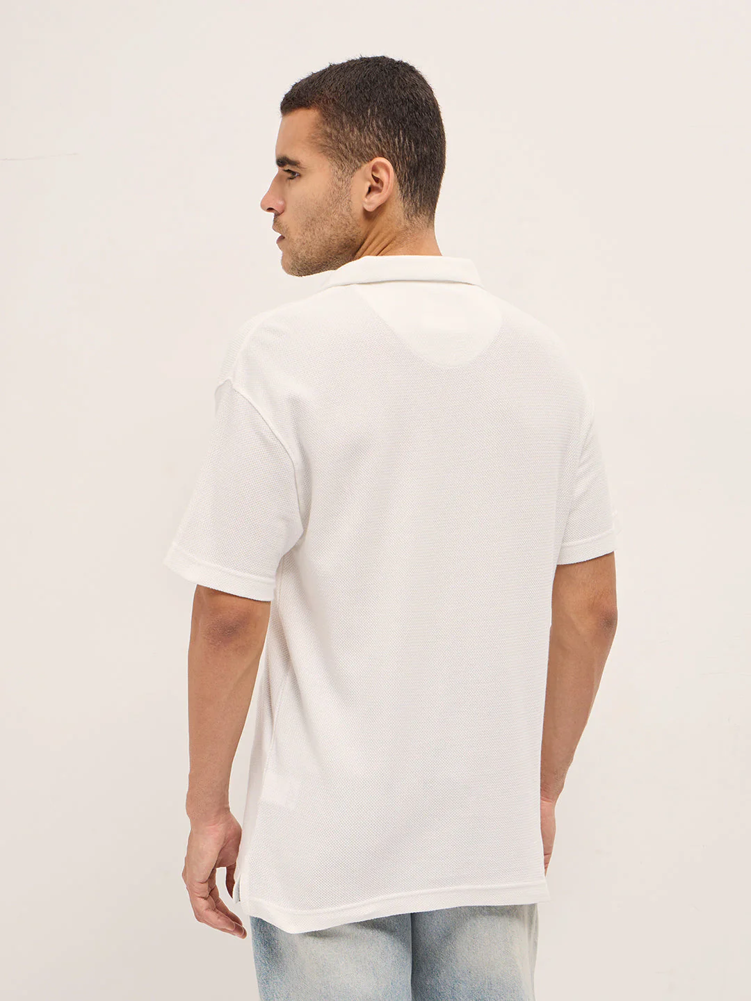 Men White Textured Knit Relax Fit Polo - Image 2