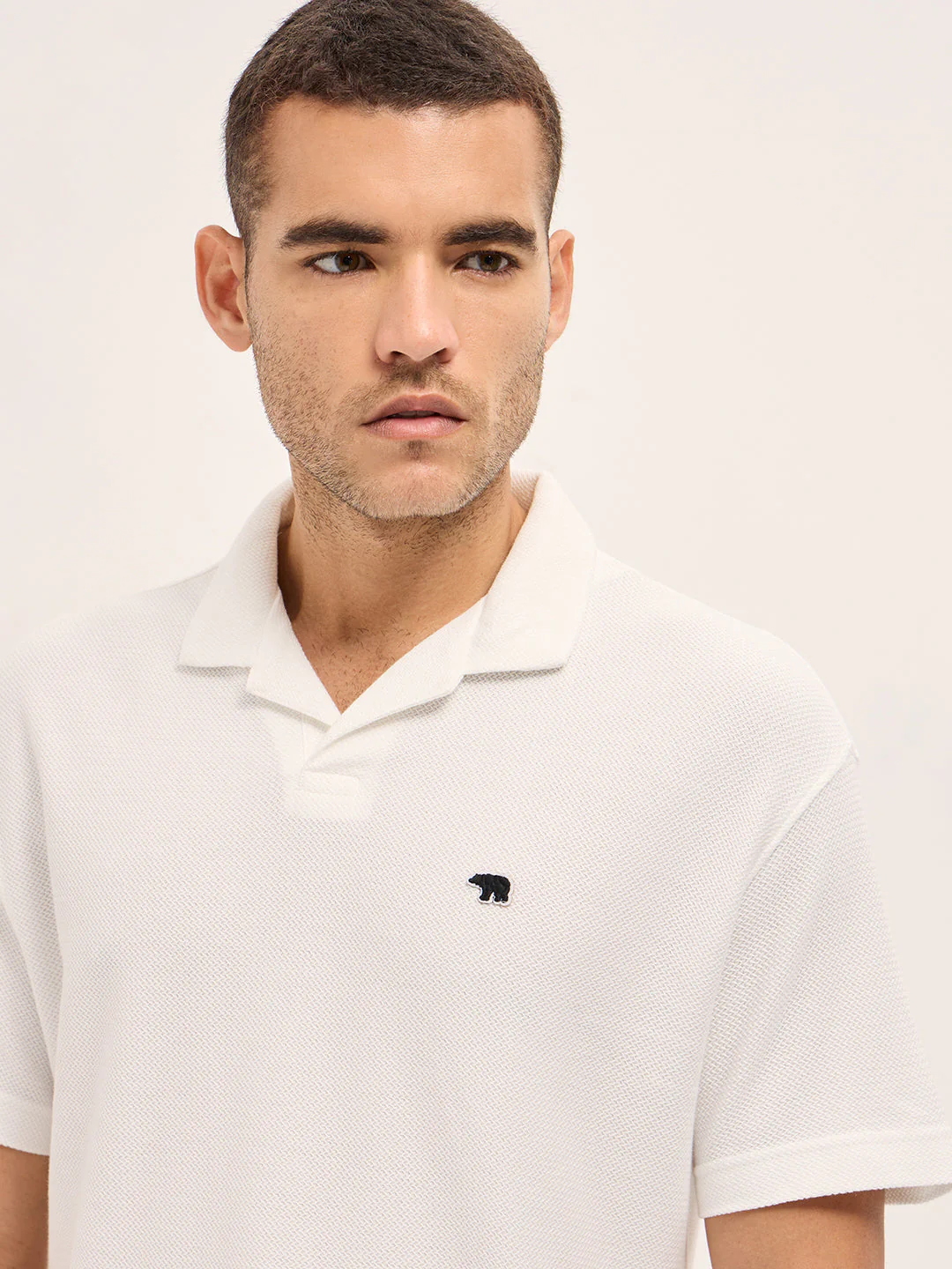 Men White Textured Knit Relax Fit Polo - Image 5