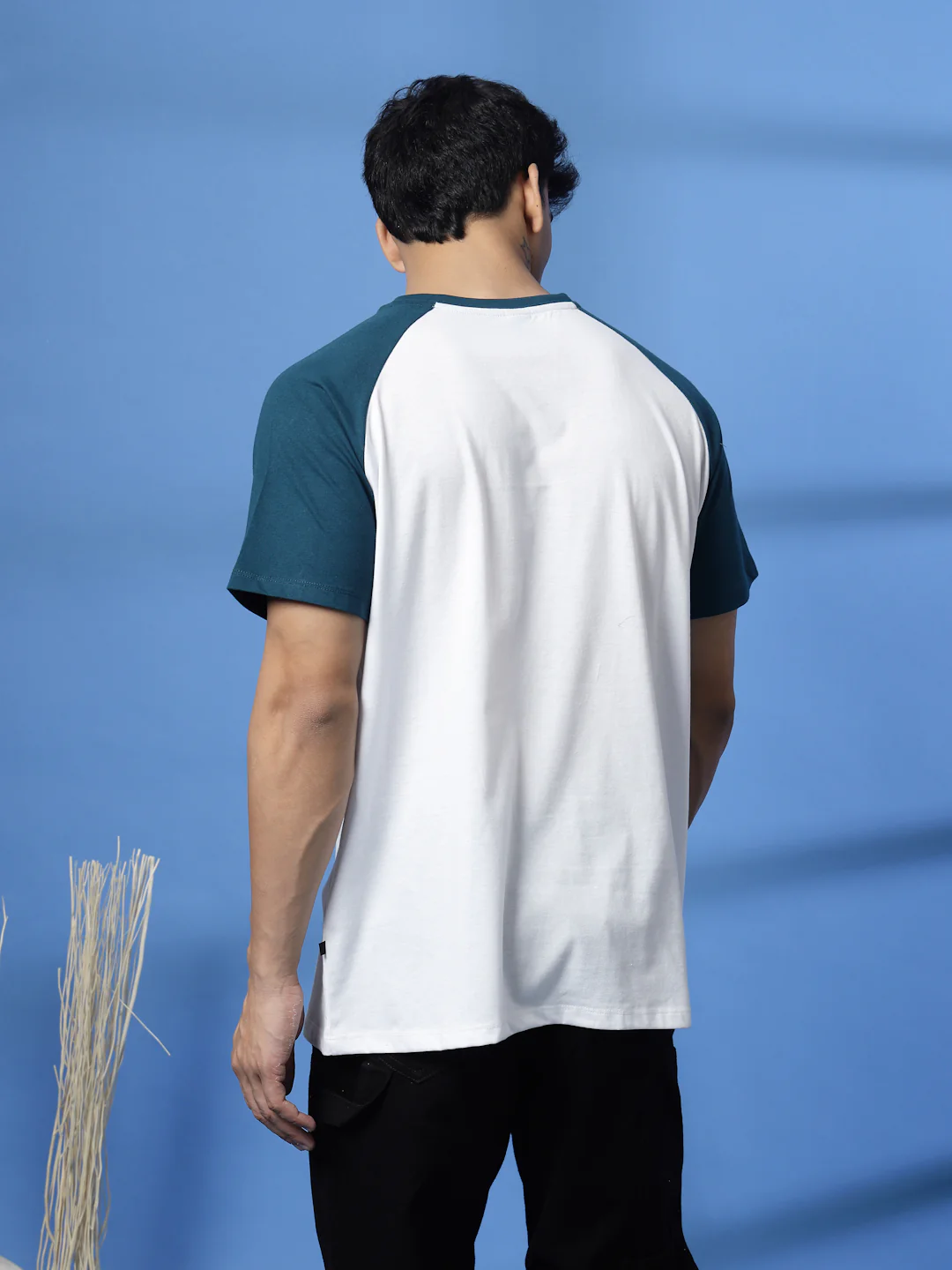 Men White Typography Oversized T-Shirt - Image 5