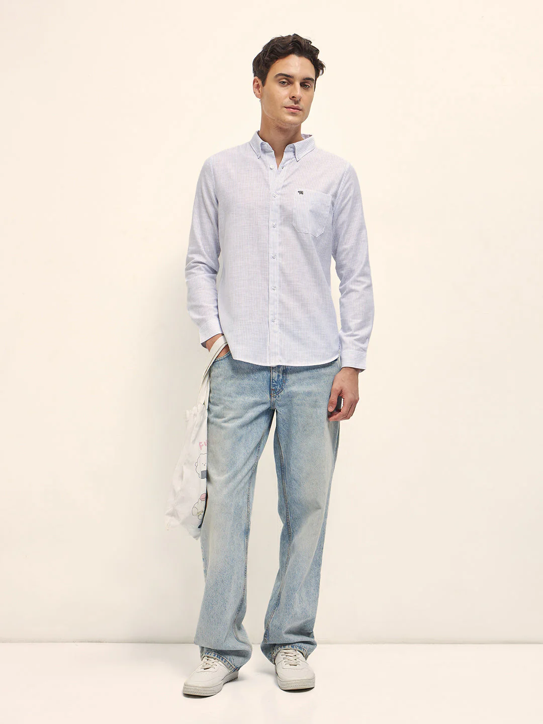 Men White Vertical Pin Stripes Slim Fit Casual Shirt - Image 4
