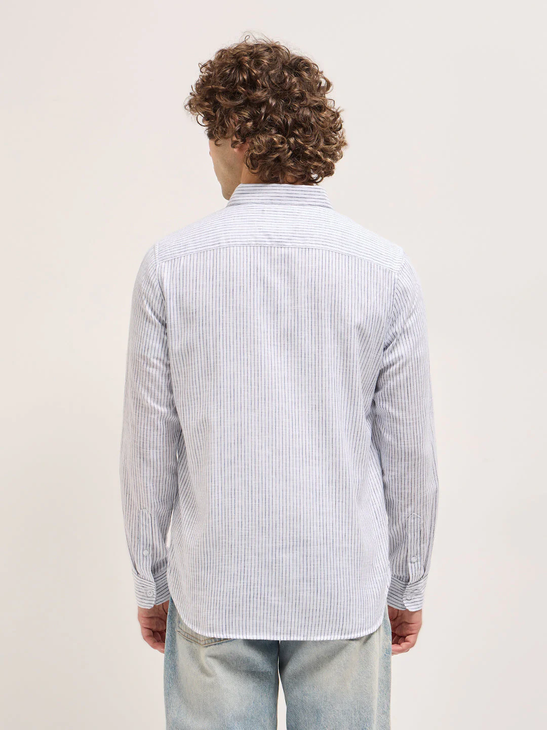 Men White Vertical Pin Stripes Slim Fit Casual Shirt - Image 2