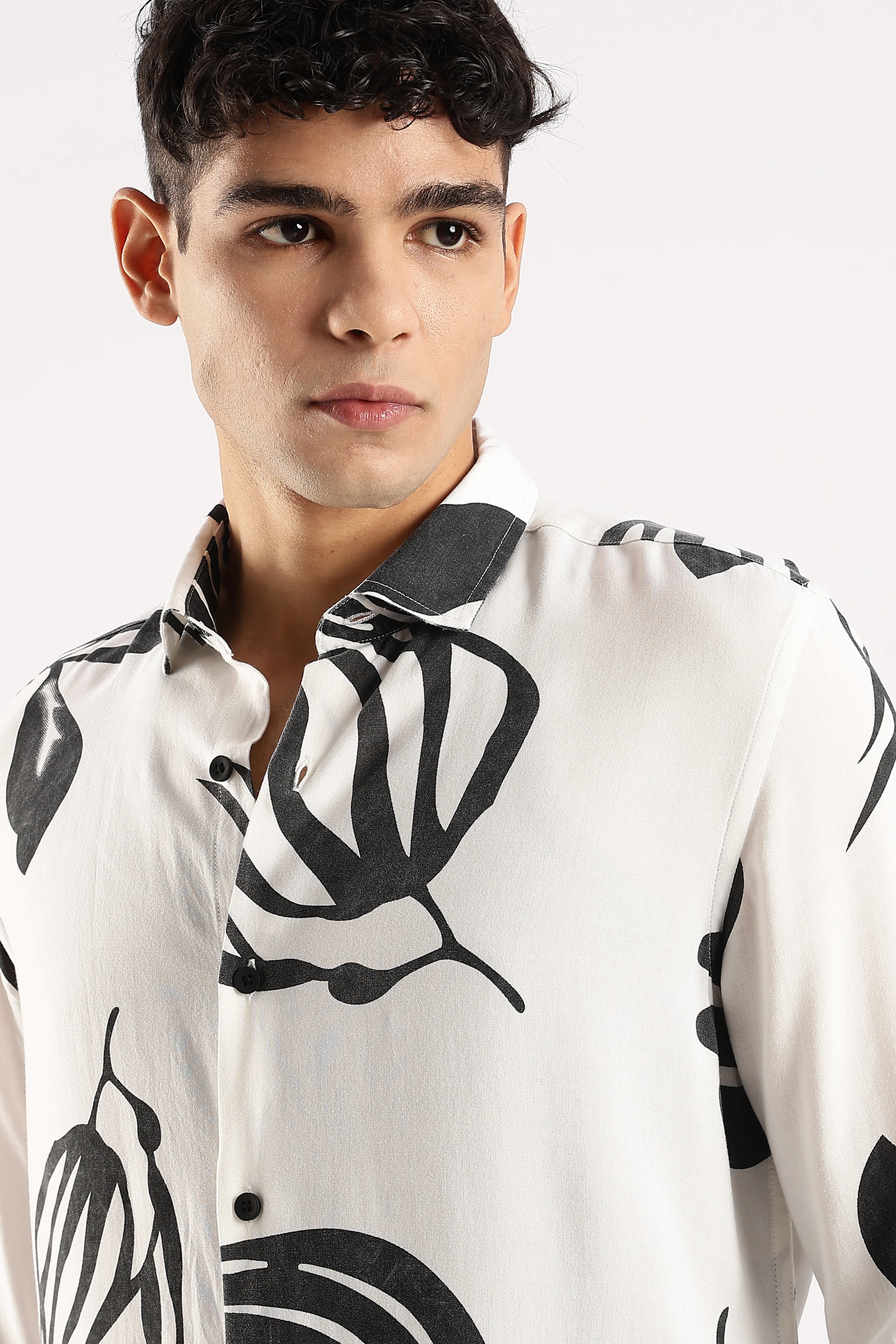 Men White Viscose Shirt - Image 4