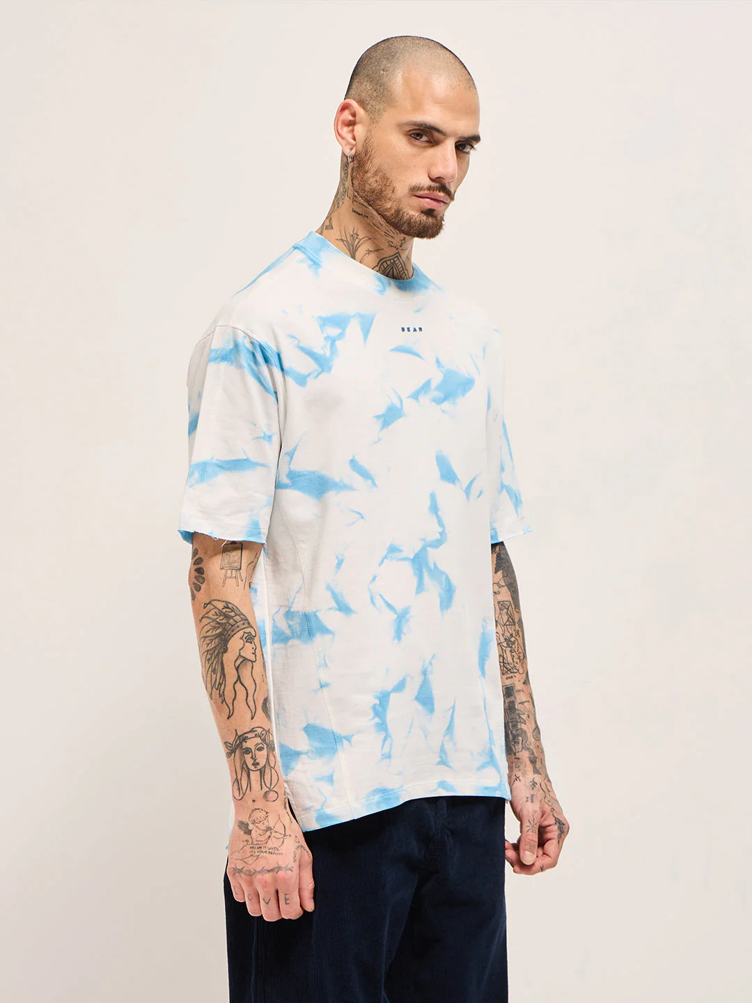 Men WhiteBlue Tie-Dye Oversize Crew Neck T-shirt - Image 3
