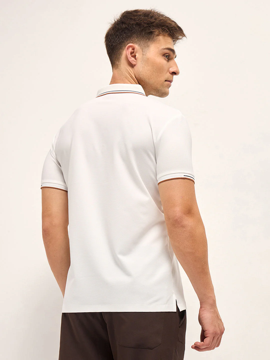 Men WhiteContrast Piping Slim Fit Polo T-shirt - Image 2