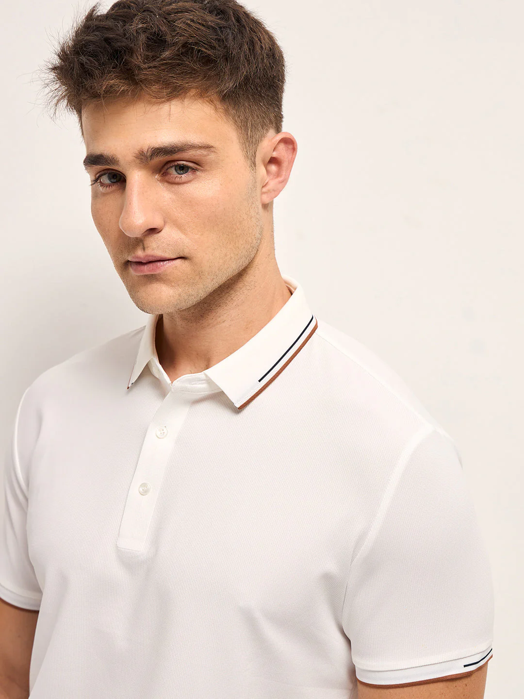 Men WhiteContrast Piping Slim Fit Polo T-shirt - Image 5