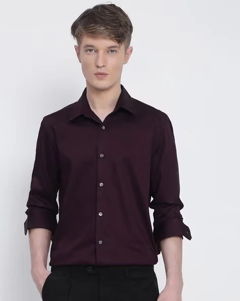 Men Wine Slim Fit Shirt