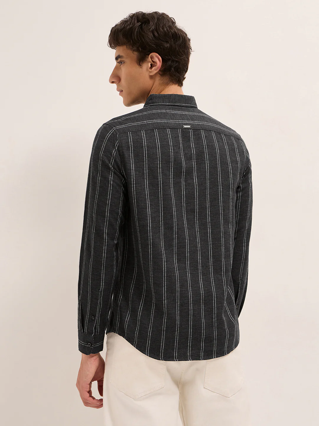 Men Woven Striped Casual Shirt - Image 2