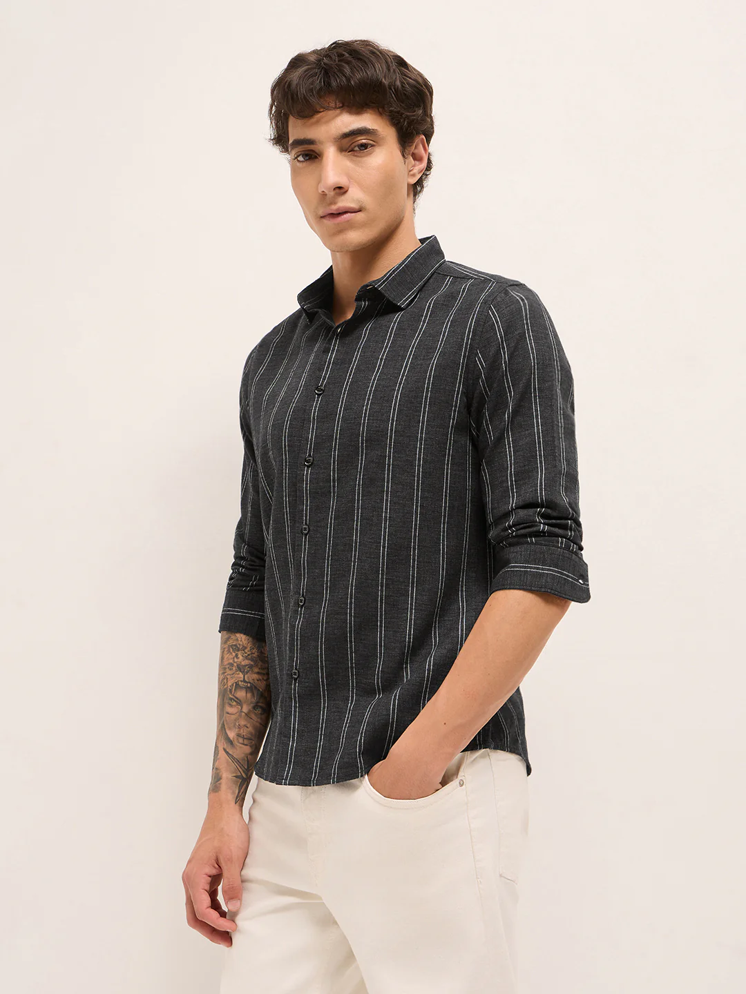 Men Woven Striped Casual Shirt - Image 3
