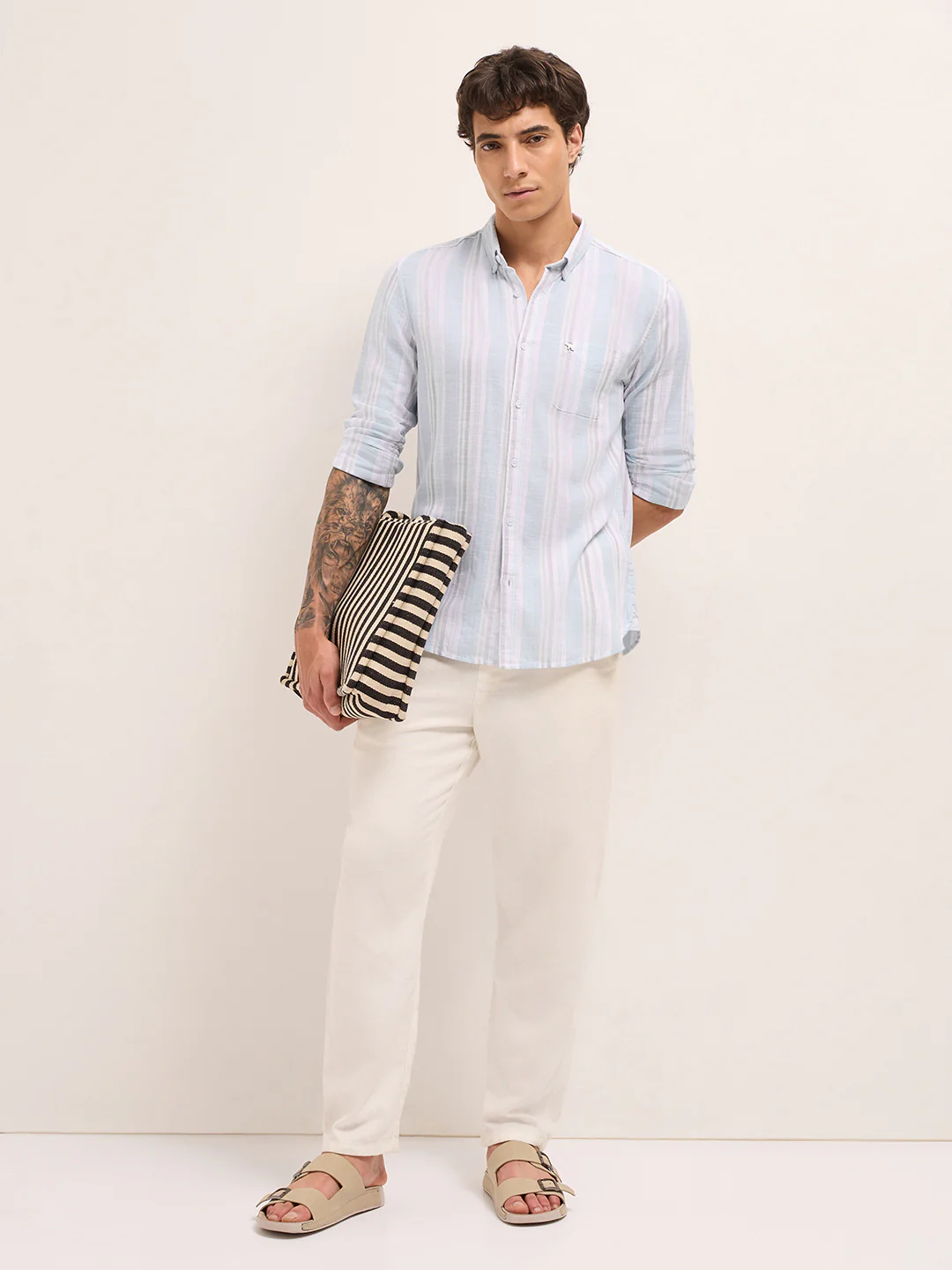 Men Woven Striped Casual Shirt - Image 4