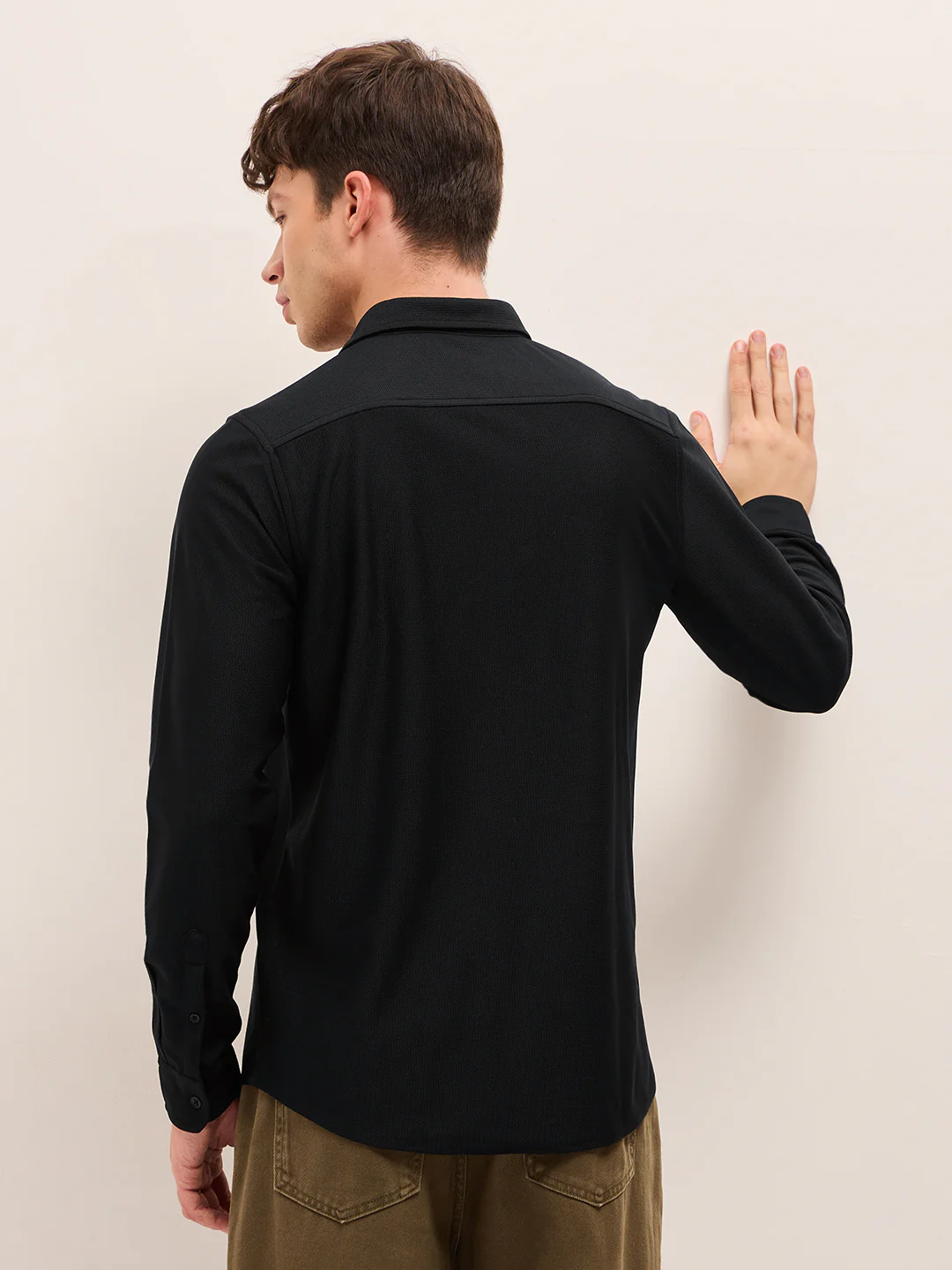 Men Woven Textured Casual Shirt - Image 2