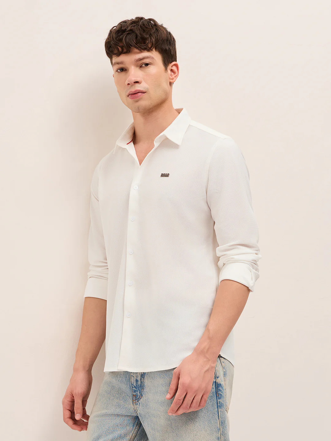 Men Woven Textured Casual Shirt - Image 3