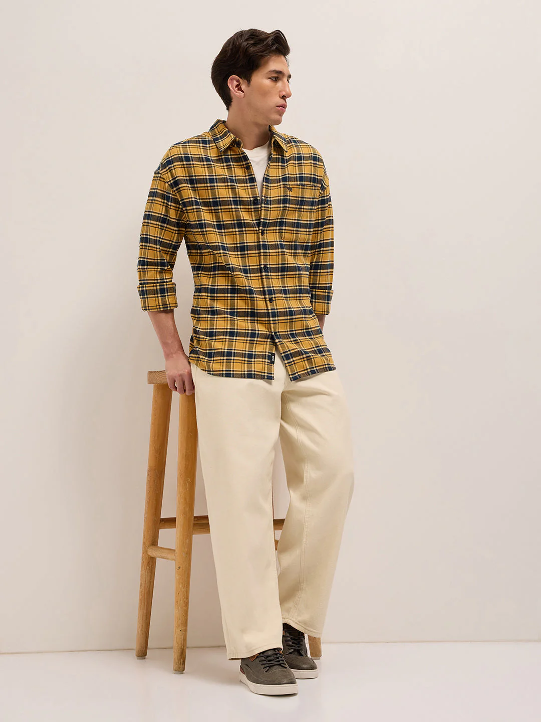 Men Yellow Casual Shirt - Image 4