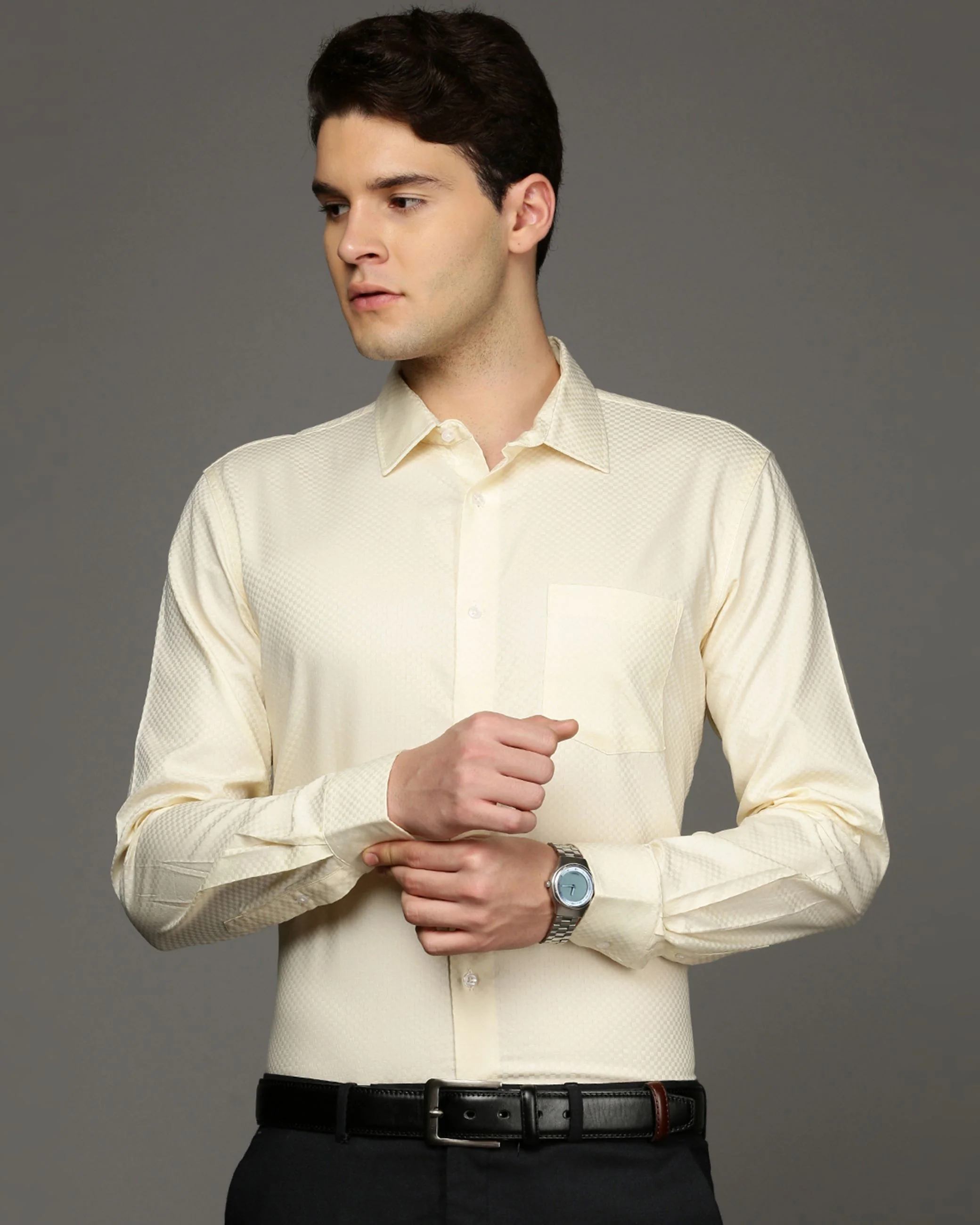 Men Yellow Cotton Blend Slim Shirt - Image 2