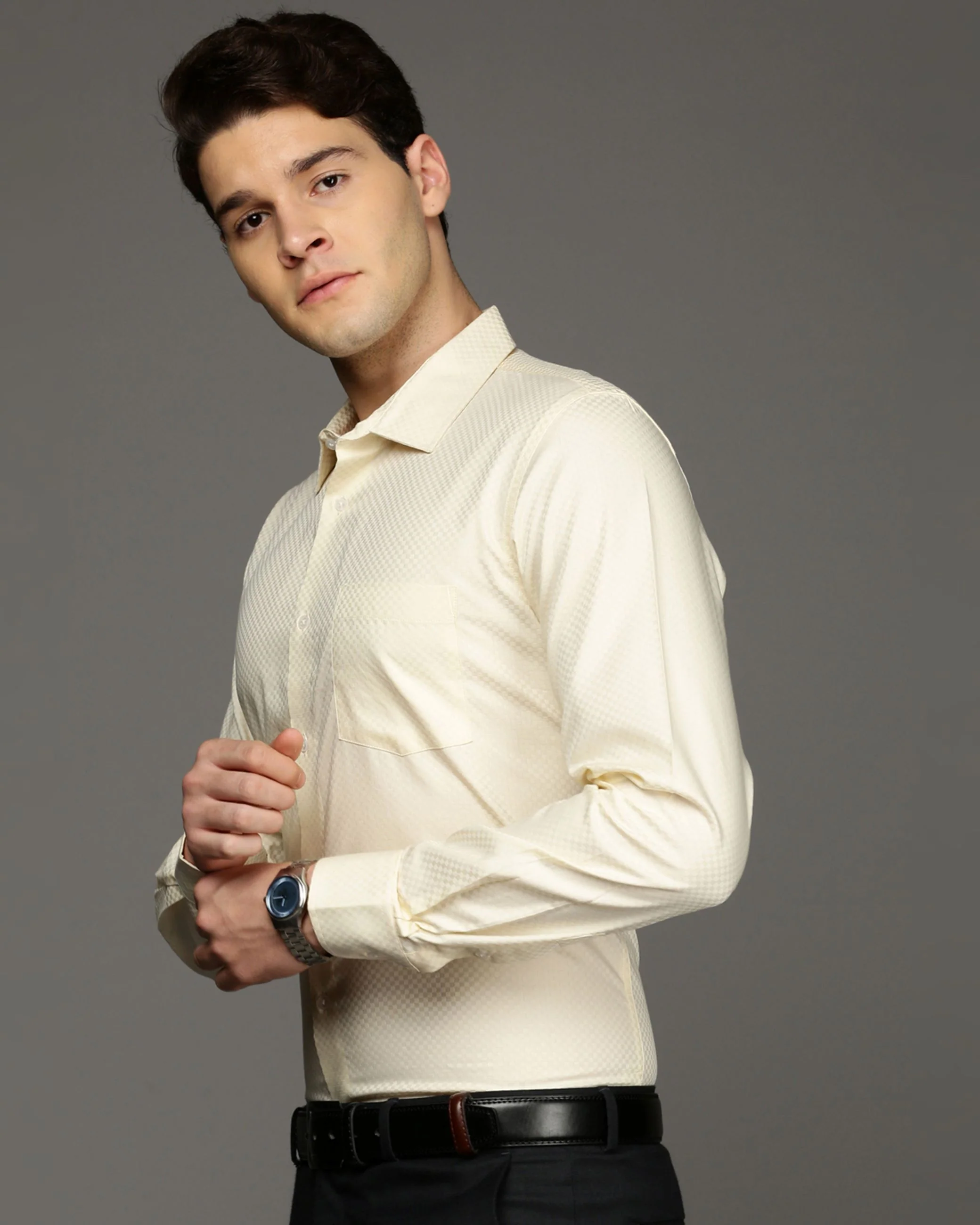 Men Yellow Cotton Blend Slim Shirt - Image 3