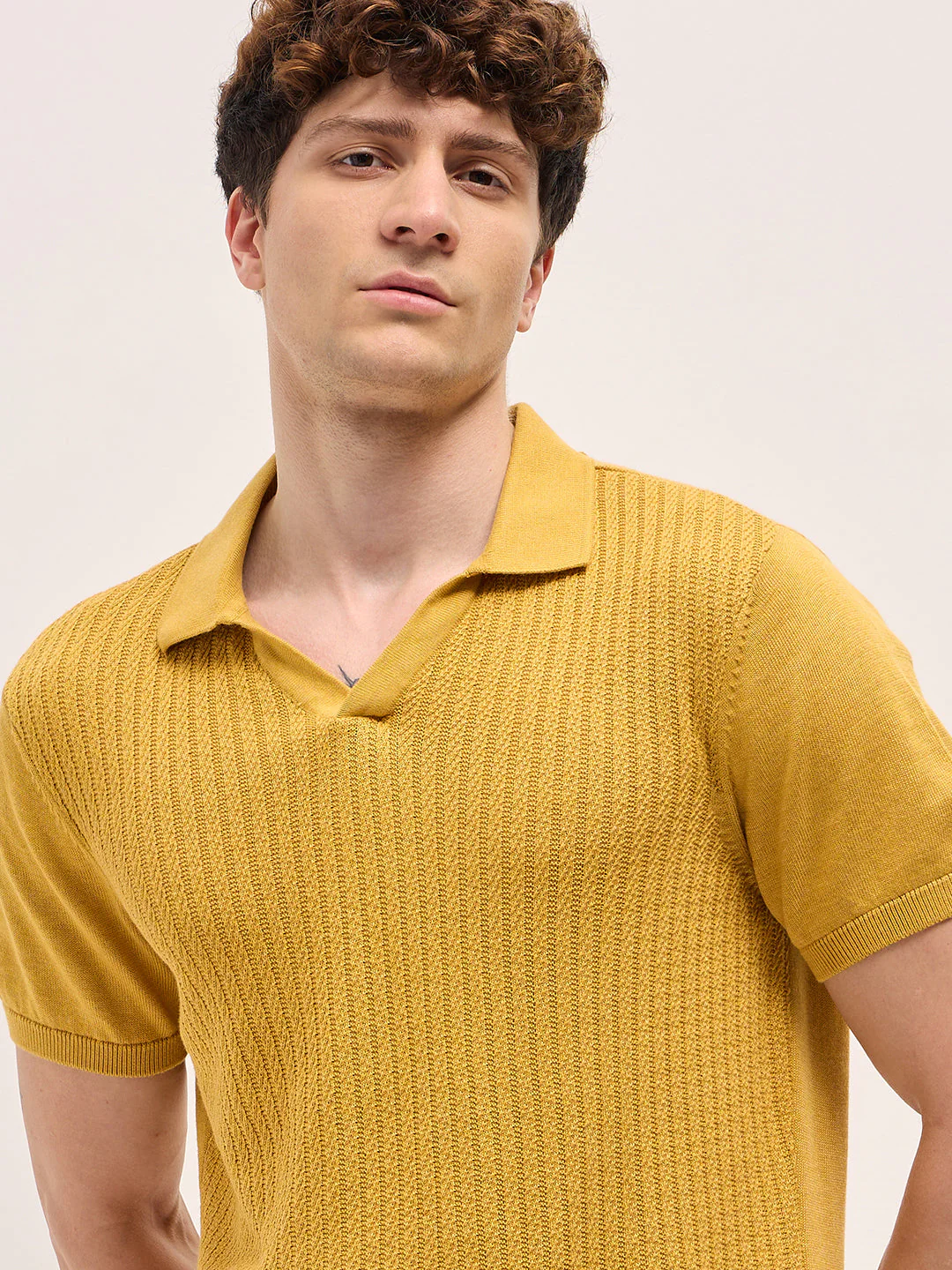 Men Yellow Ribbed Texture Design Slim Fit Polo - Image 5