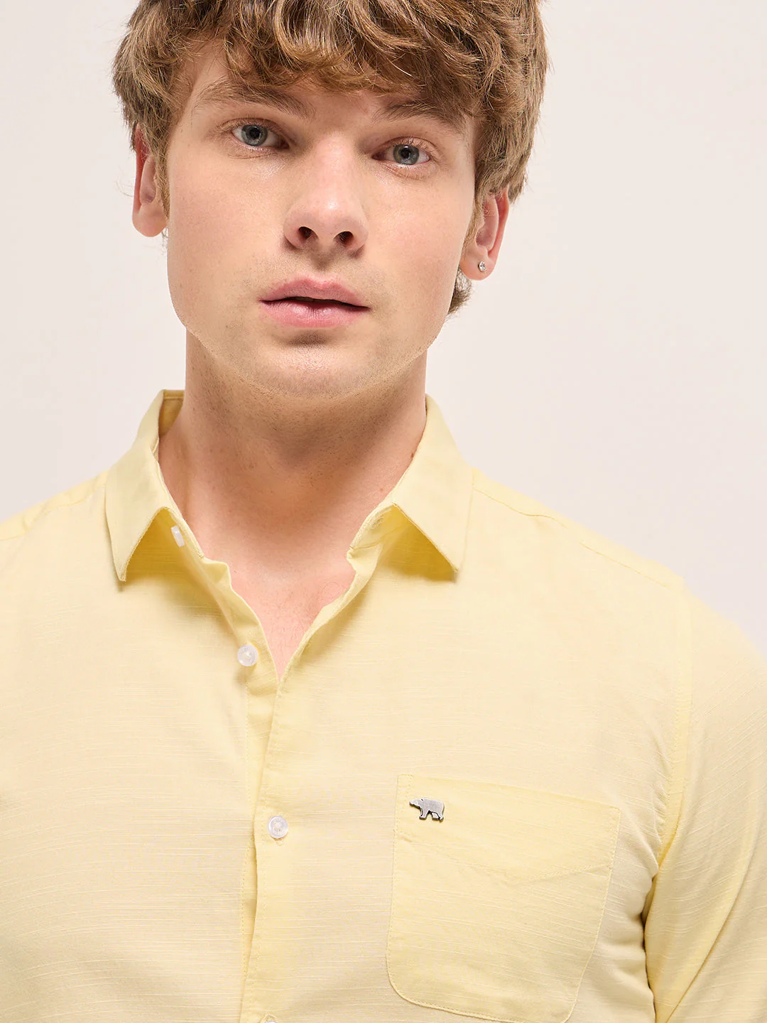 Men Yellow Solid Slim Fit Casual Shirt - Image 5