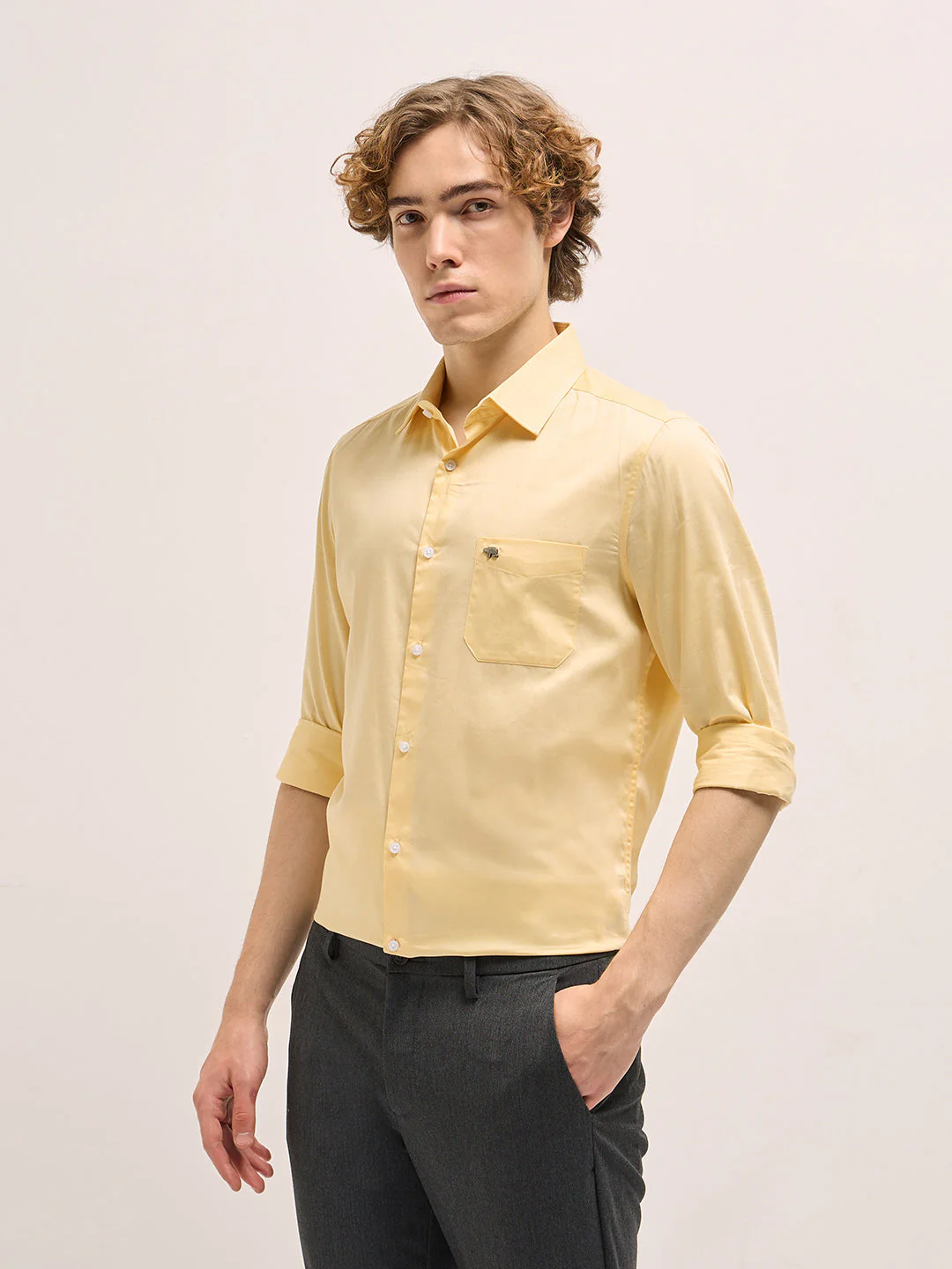 Men Yellow Tailored Fit Solid Formal Shirt - Image 3