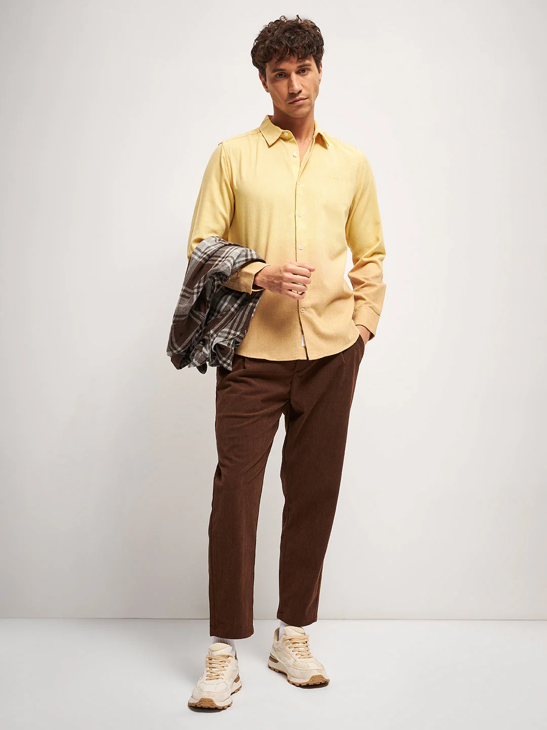 Men Yellow Tie and Dye Slim Fit Casual Shirt - Image 4