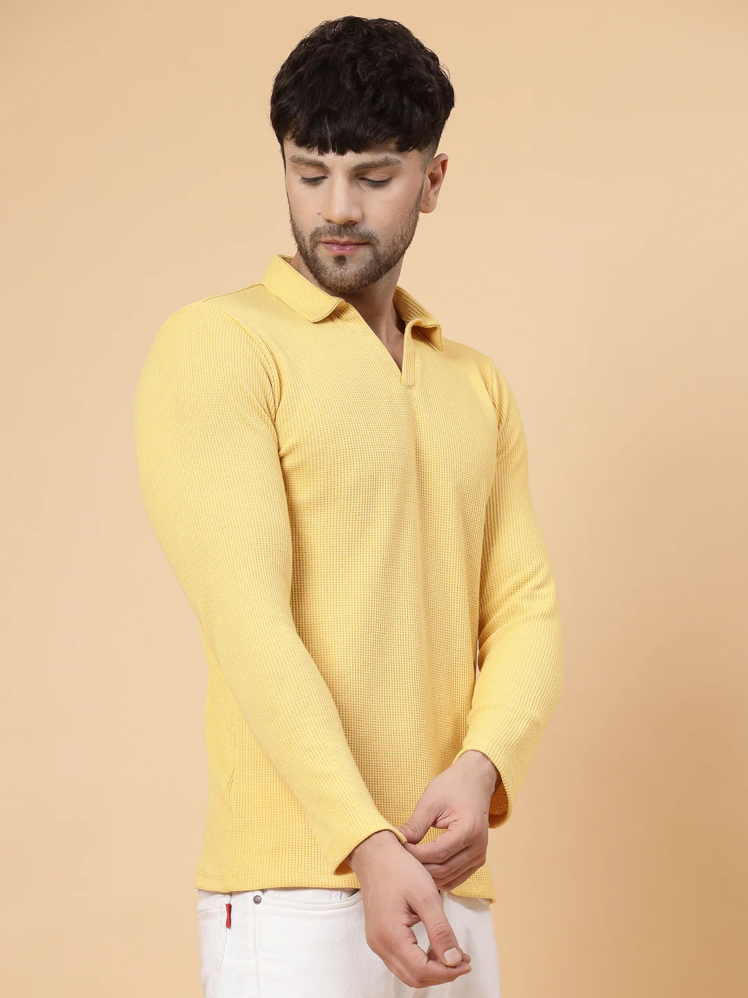 Men Yellow Waffle Knit T-shirt - Image 4